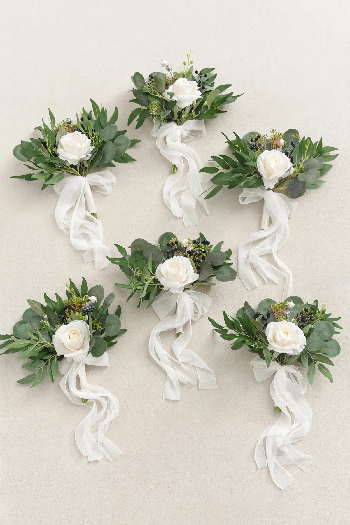 Bridesmaid Posy in Natural Whites - Image 5