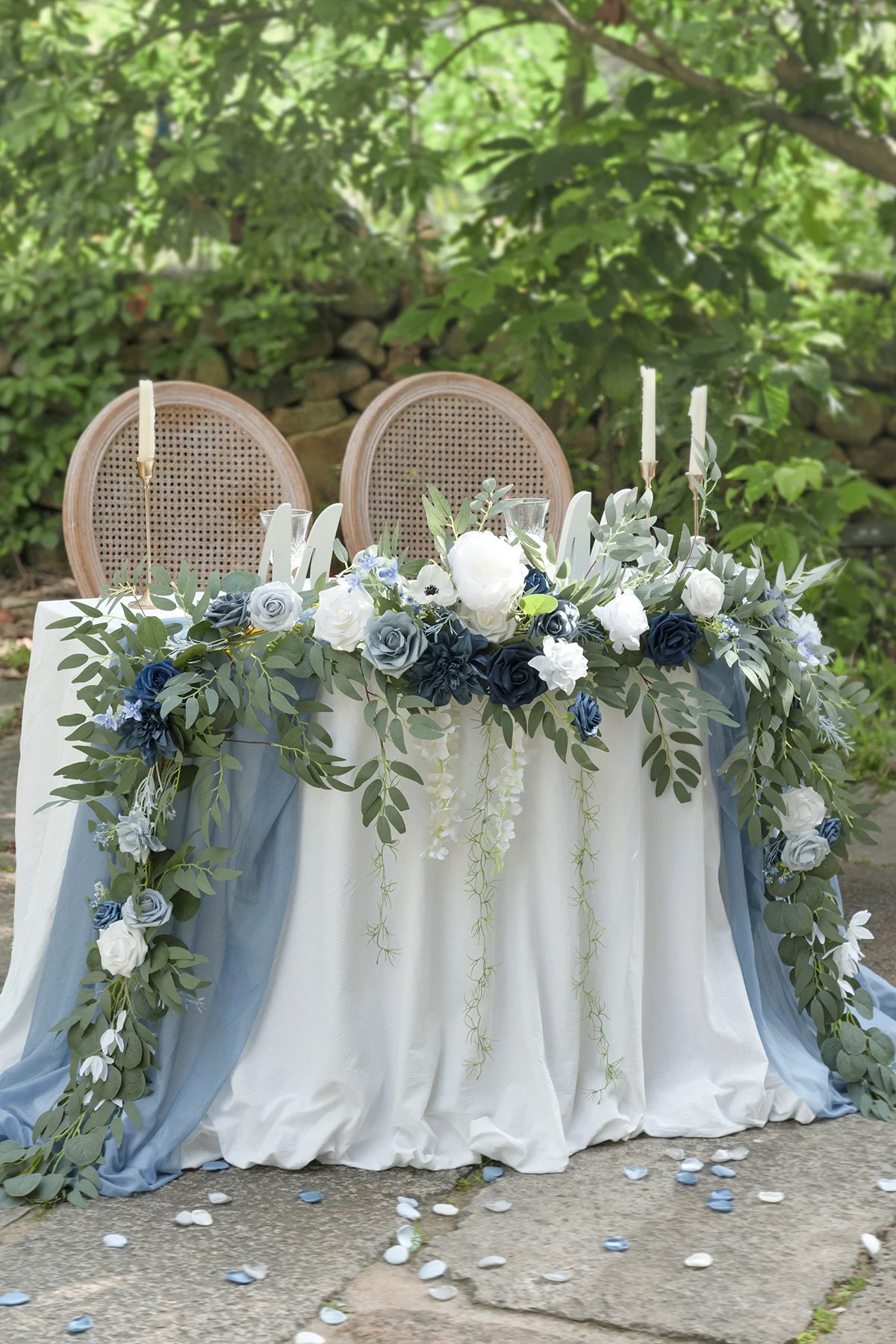 9ft Head Table Flower Garland in Dusty Blue & Navy - Image 3