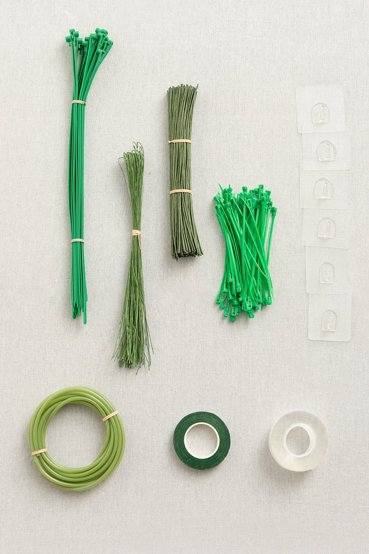 Additional Vases & DIY Tools in White & Green Colors - Image 11