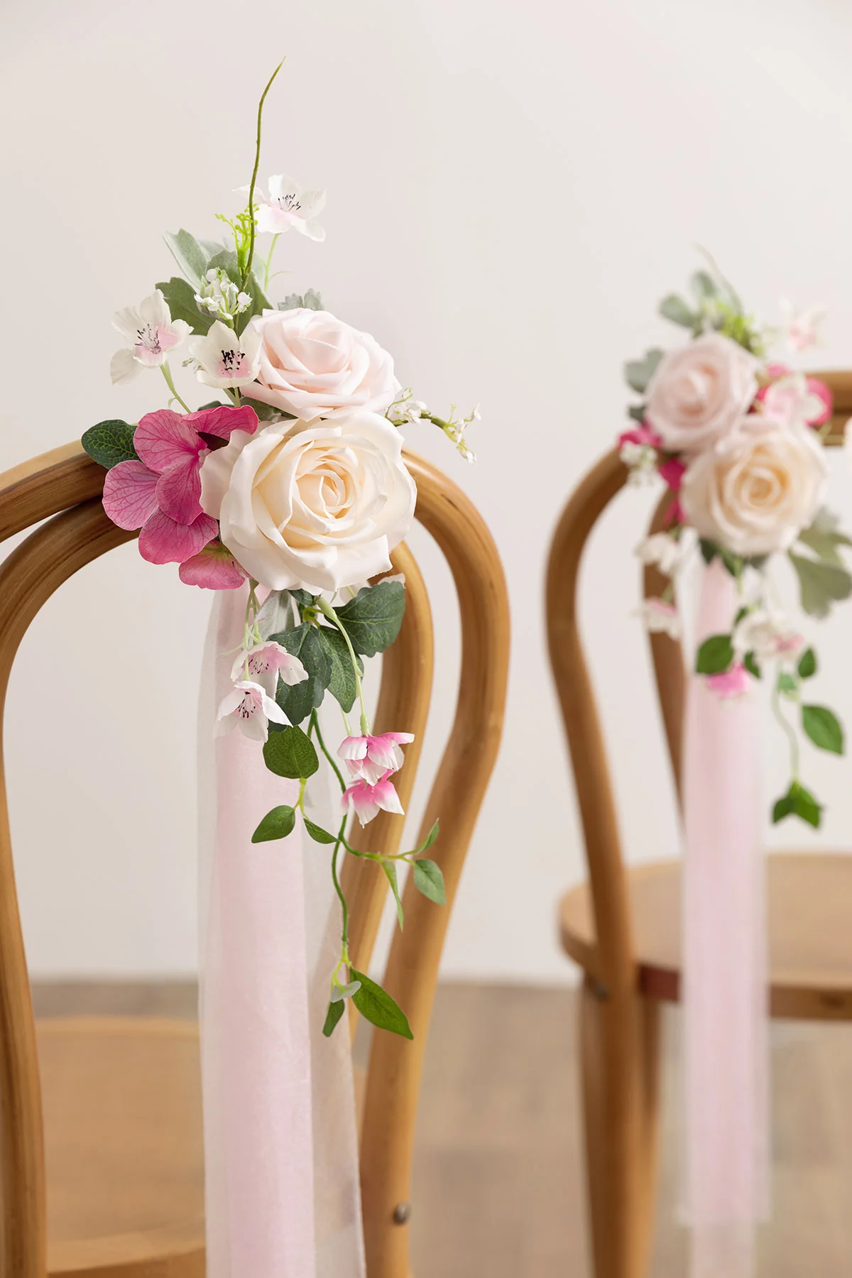 Aisle & Chair Decor in Powder Pink & Berry Pink - Image 3