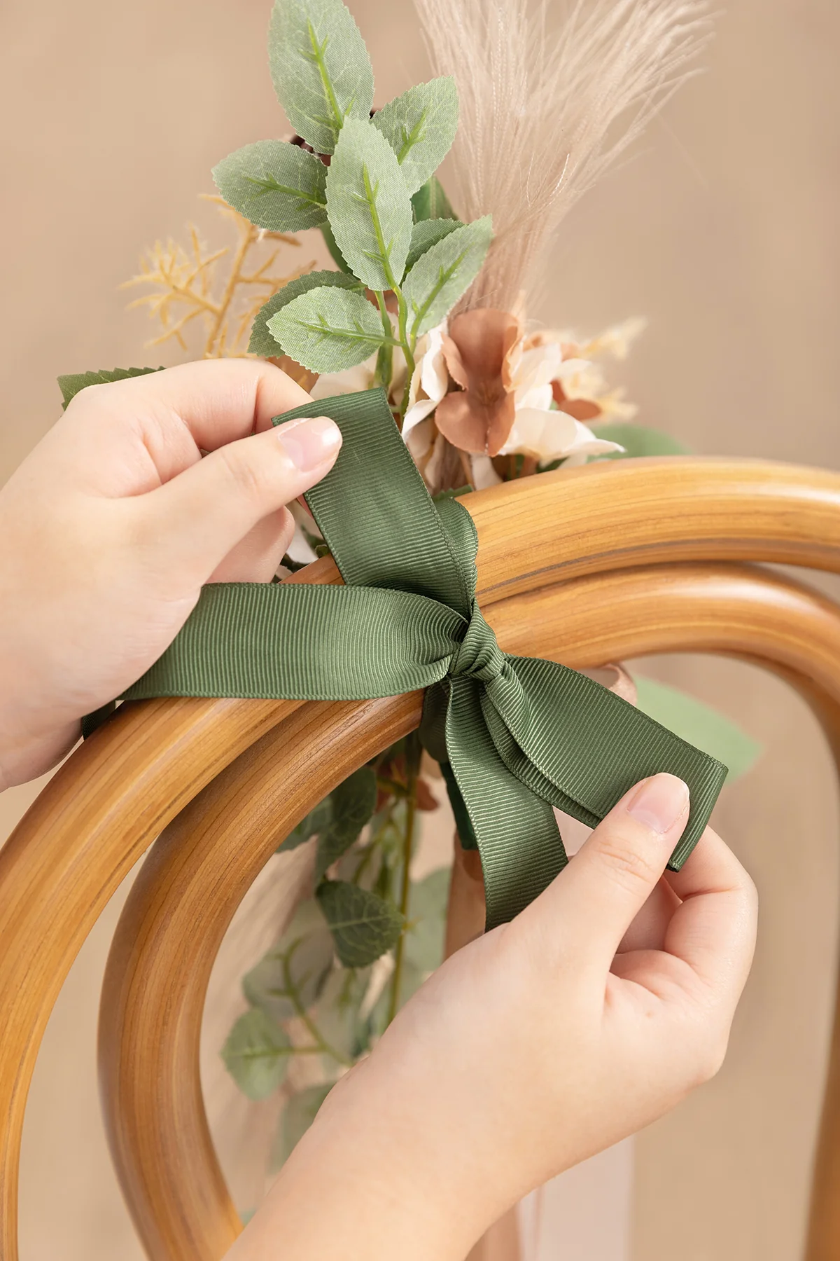 Aisle & Chair Decor in Set of 8 | Clearance - Image 3