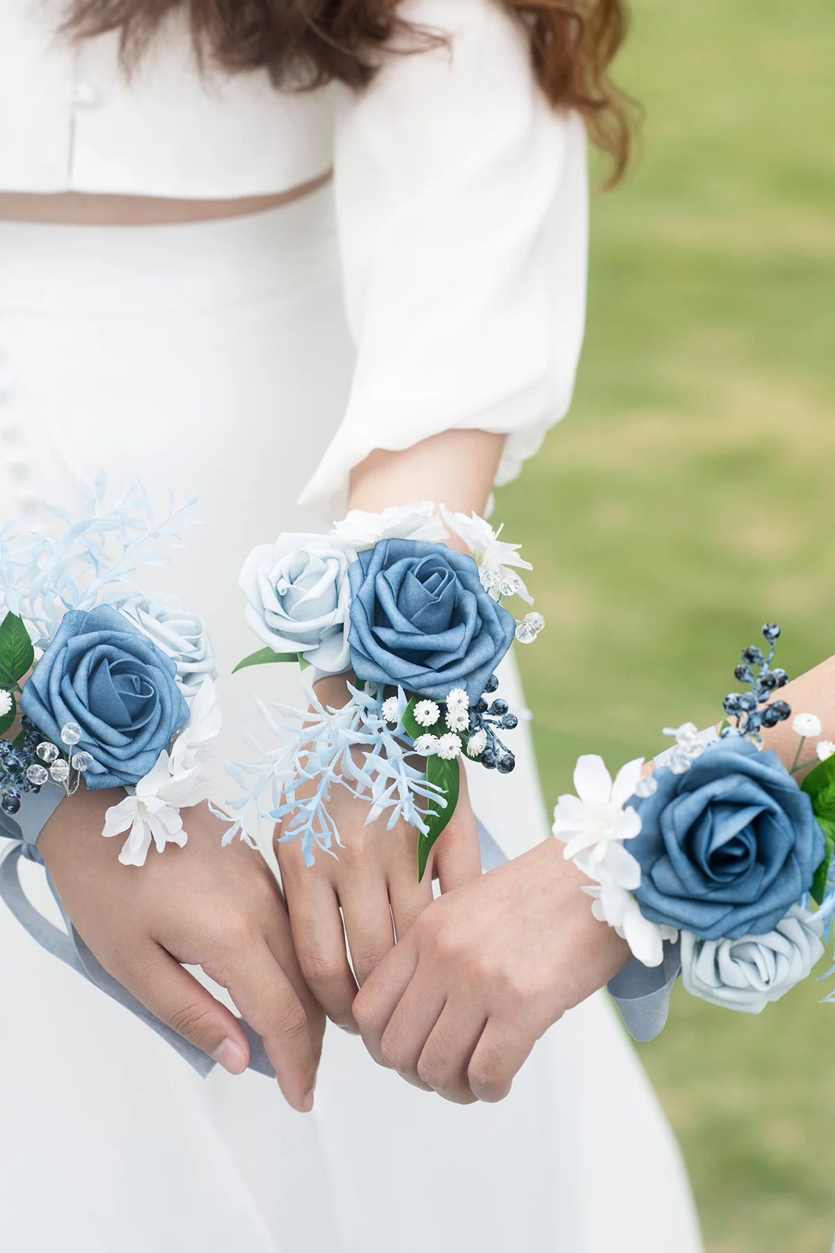 Boutonniere & Wrist Corsage Set - Image 21