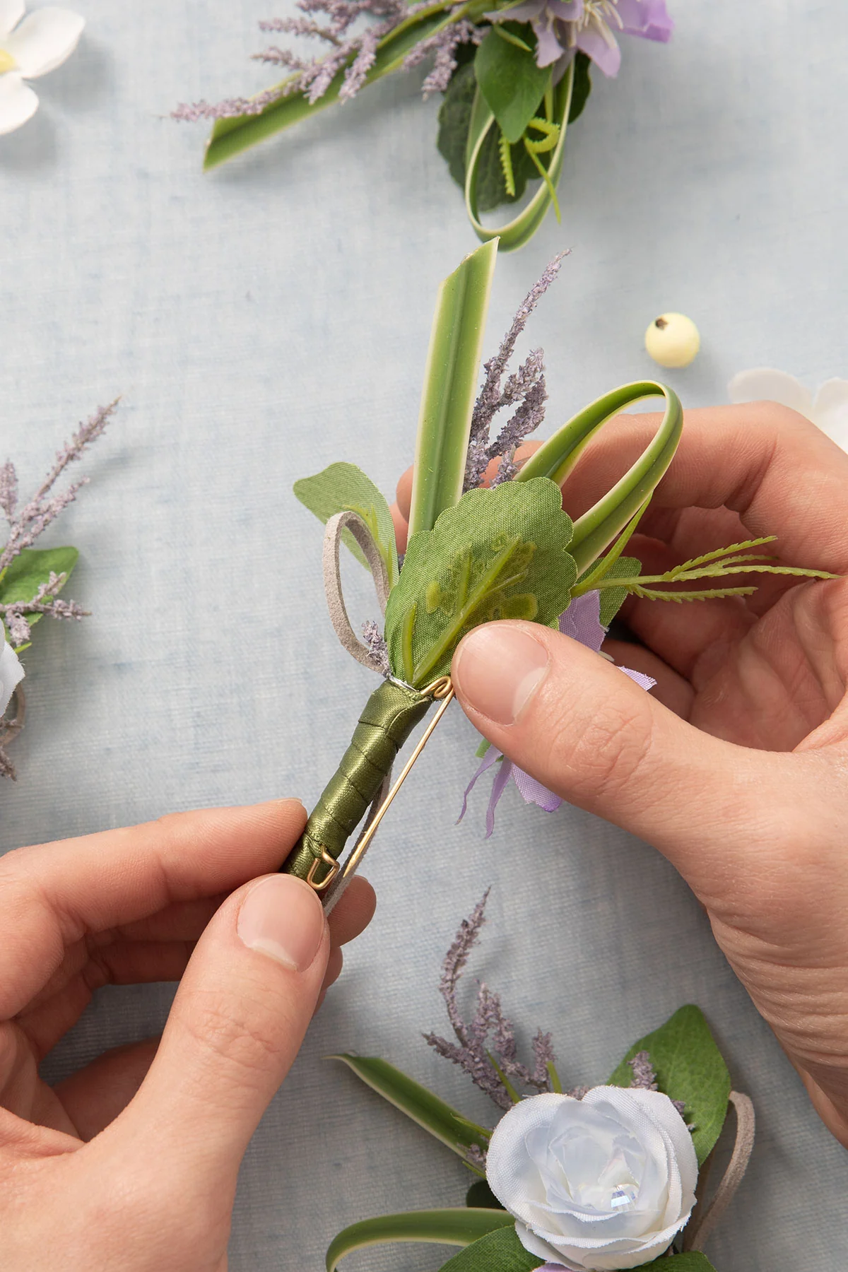 Boutonnieres for Guests in Ethereal Purple Dream | Clearance - Image 5