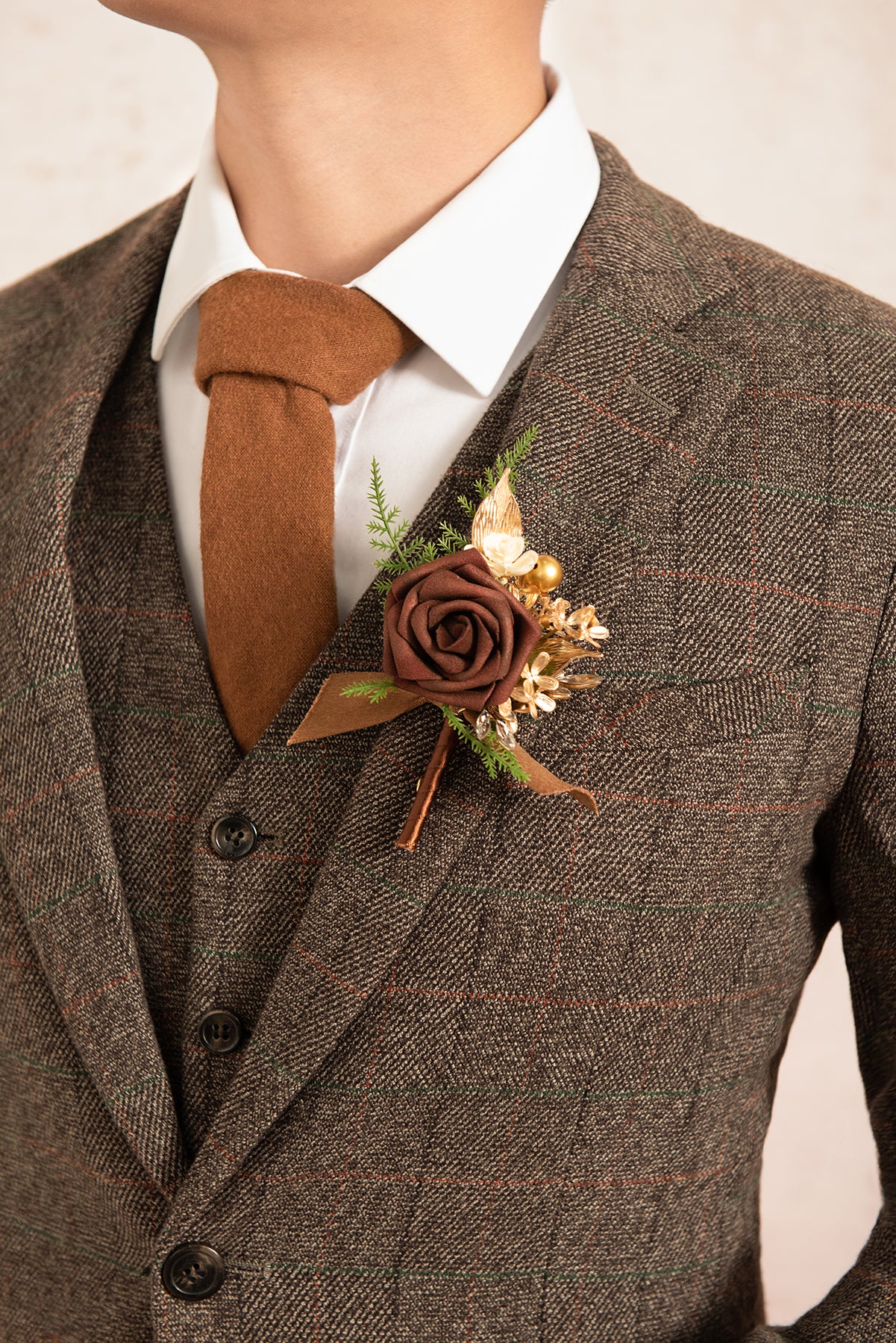 Boutonnieres in Caramel & Walnut Brown - Image 2