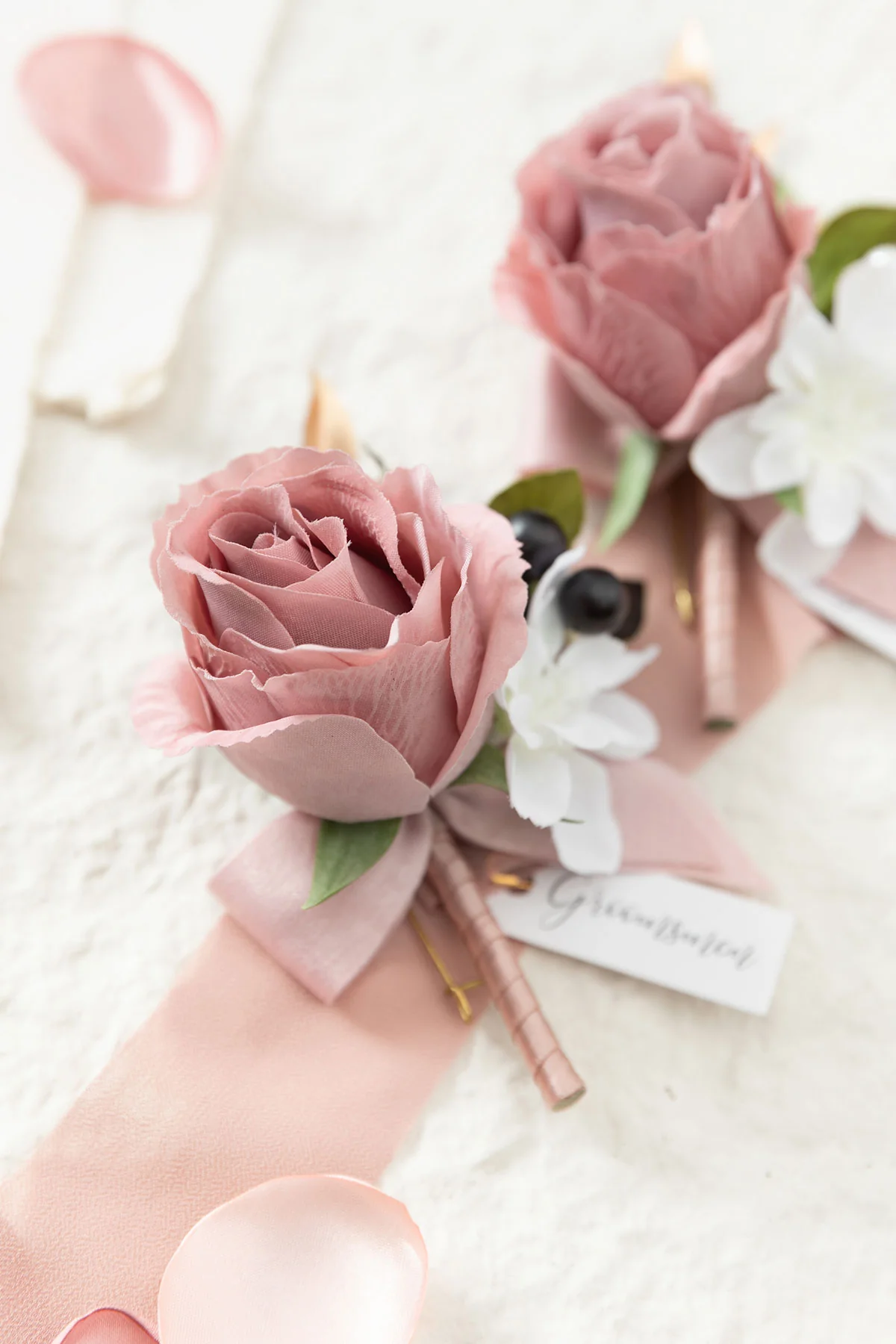 Boutonnieres in Dusty Rose - Image 5