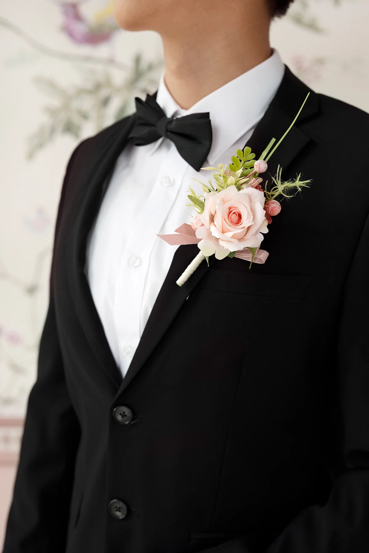 Boutonnieres in Garden Blush | Clearance - Image 5