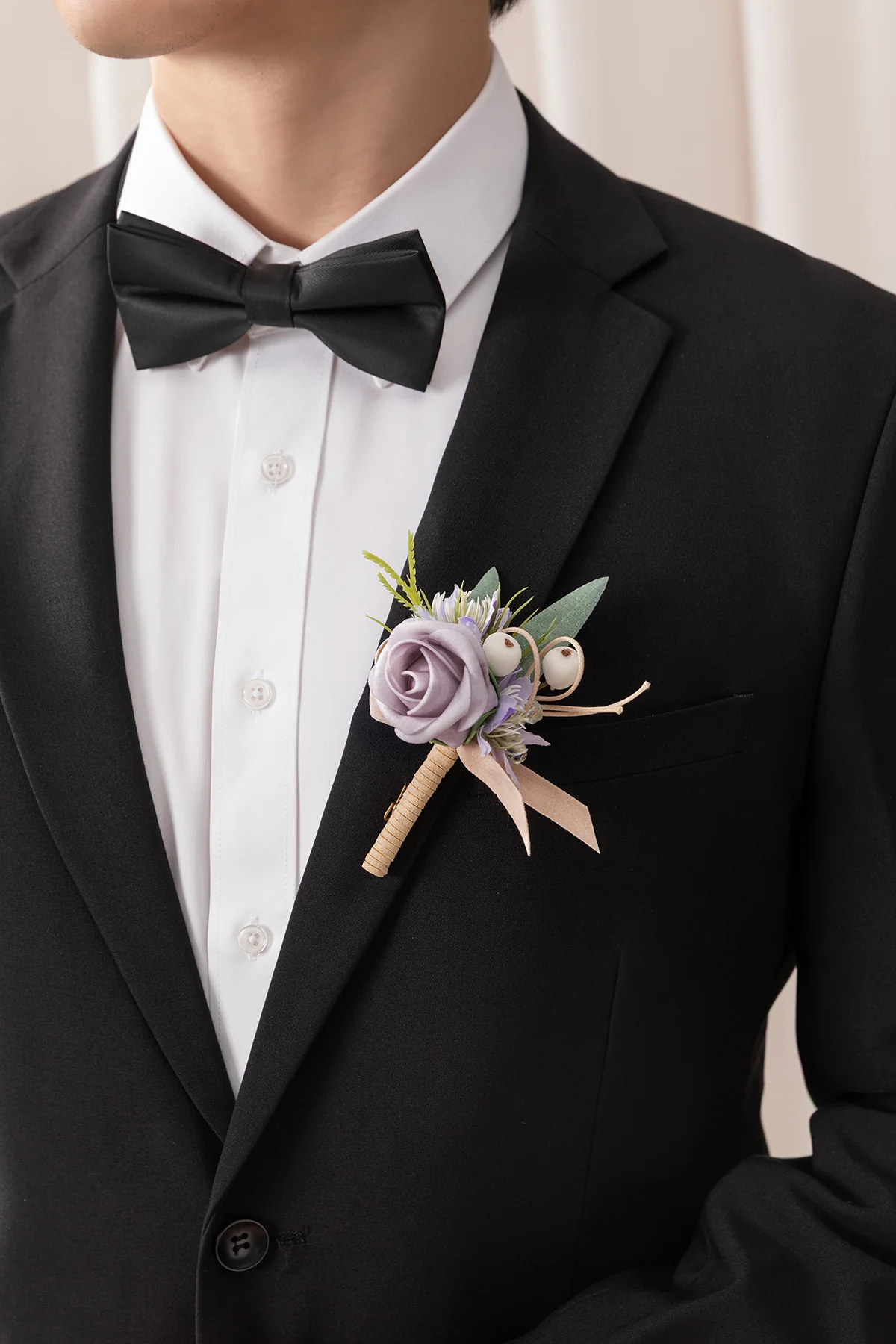 Boutonnieres in Lilac - Image 4