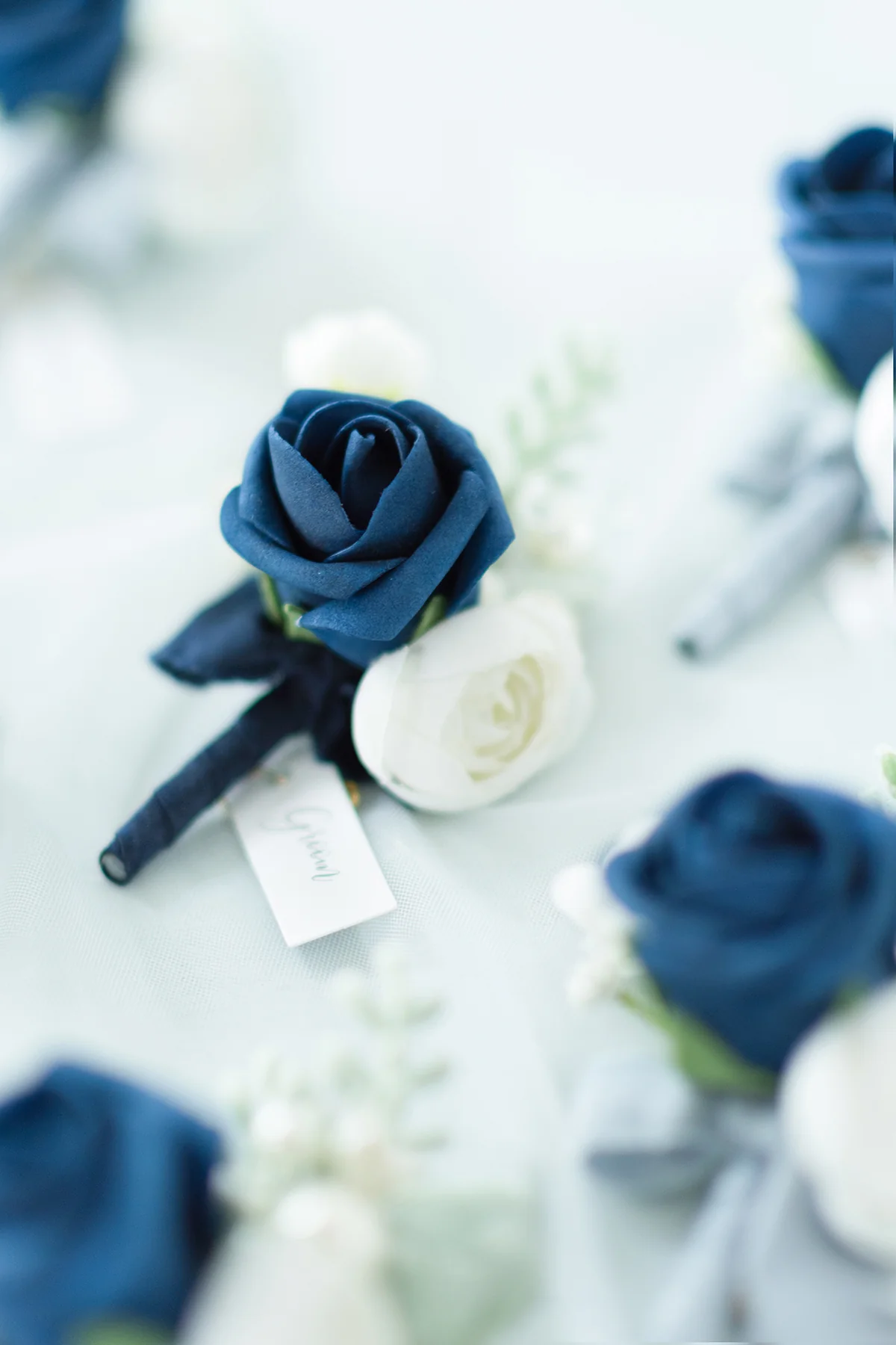 Boutonnieres in Noble Navy Blue (Set of 6) - Image 4