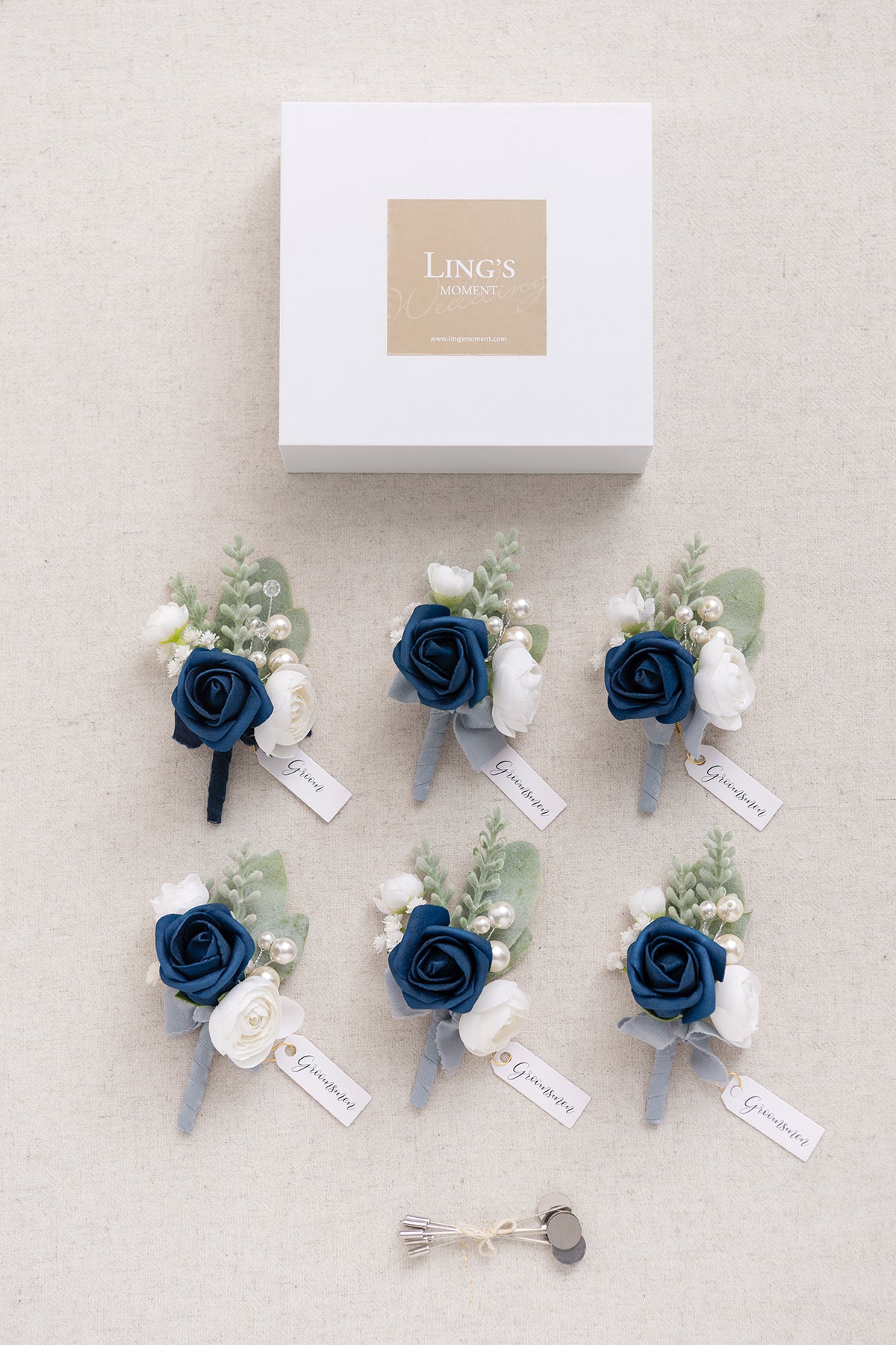 Boutonnieres in Noble Navy Blue (Set of 6) - Image 5
