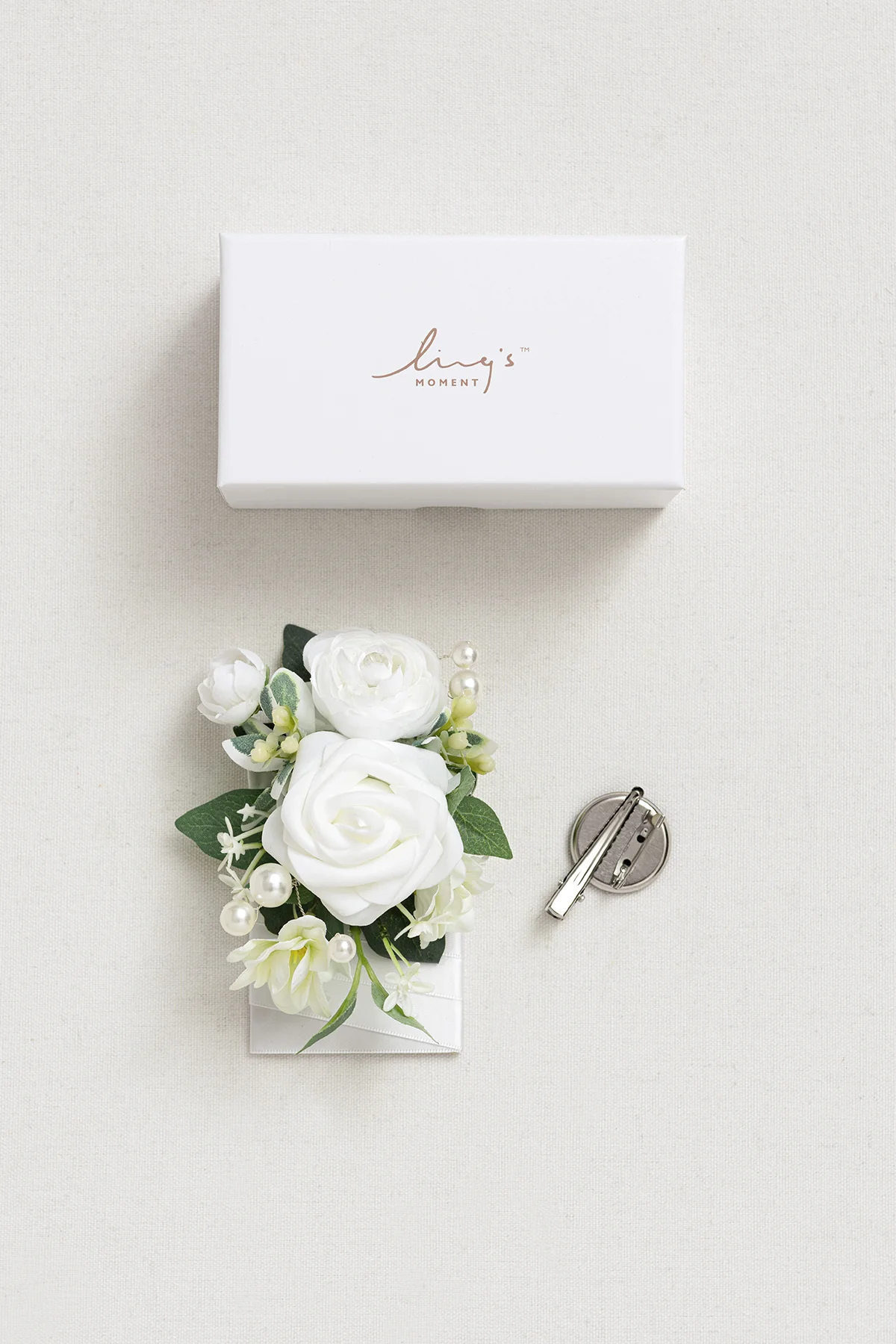 Boutonnieres in Timeless White - Image 9