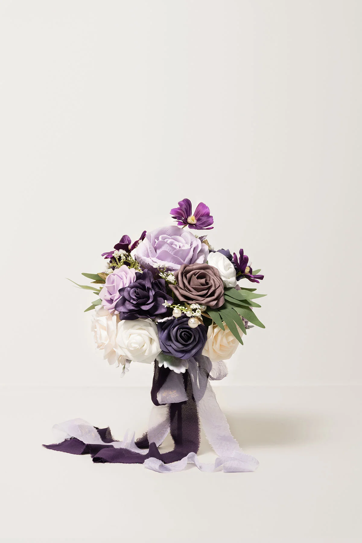 Bridesmaid Bouquet in Lilac & Cream | Clearance