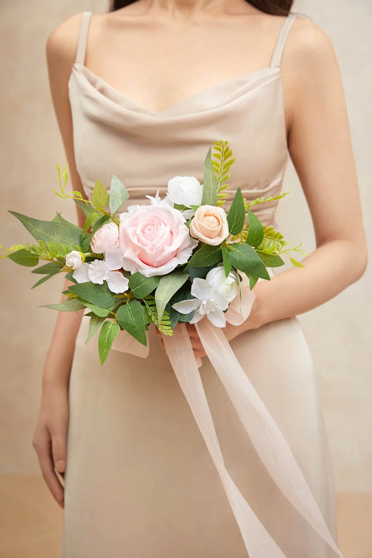 Bridesmaid Posy in Blush & Cream | Clearance - Image 5