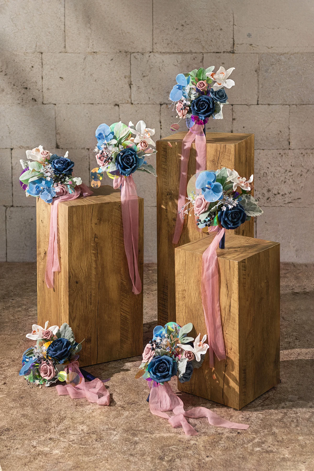 Bridesmaid Posy in Dusty Rose & Navy | Clearance - Image 7
