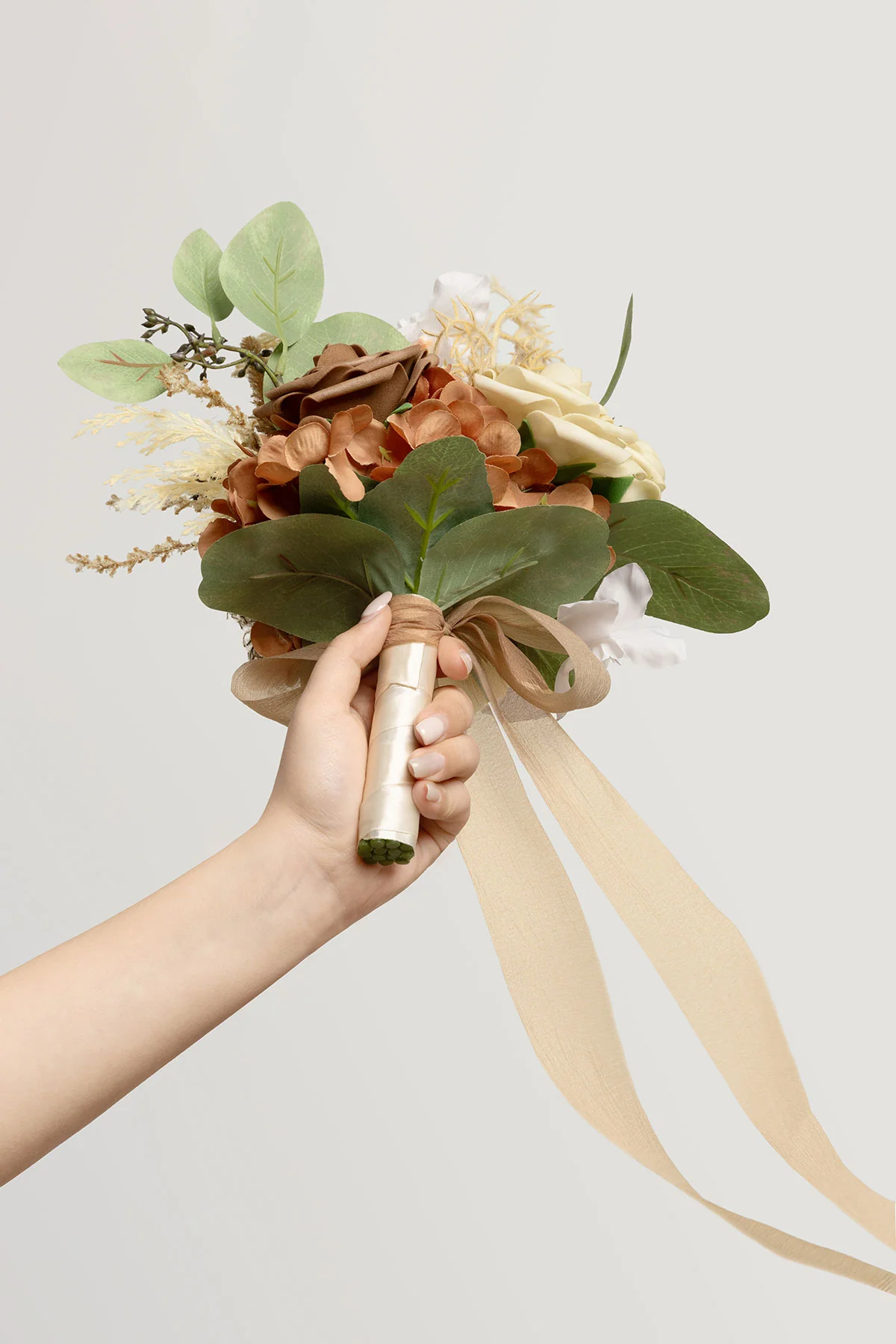 Bridesmaid Posy in Earth Brown & Beige - Image 10