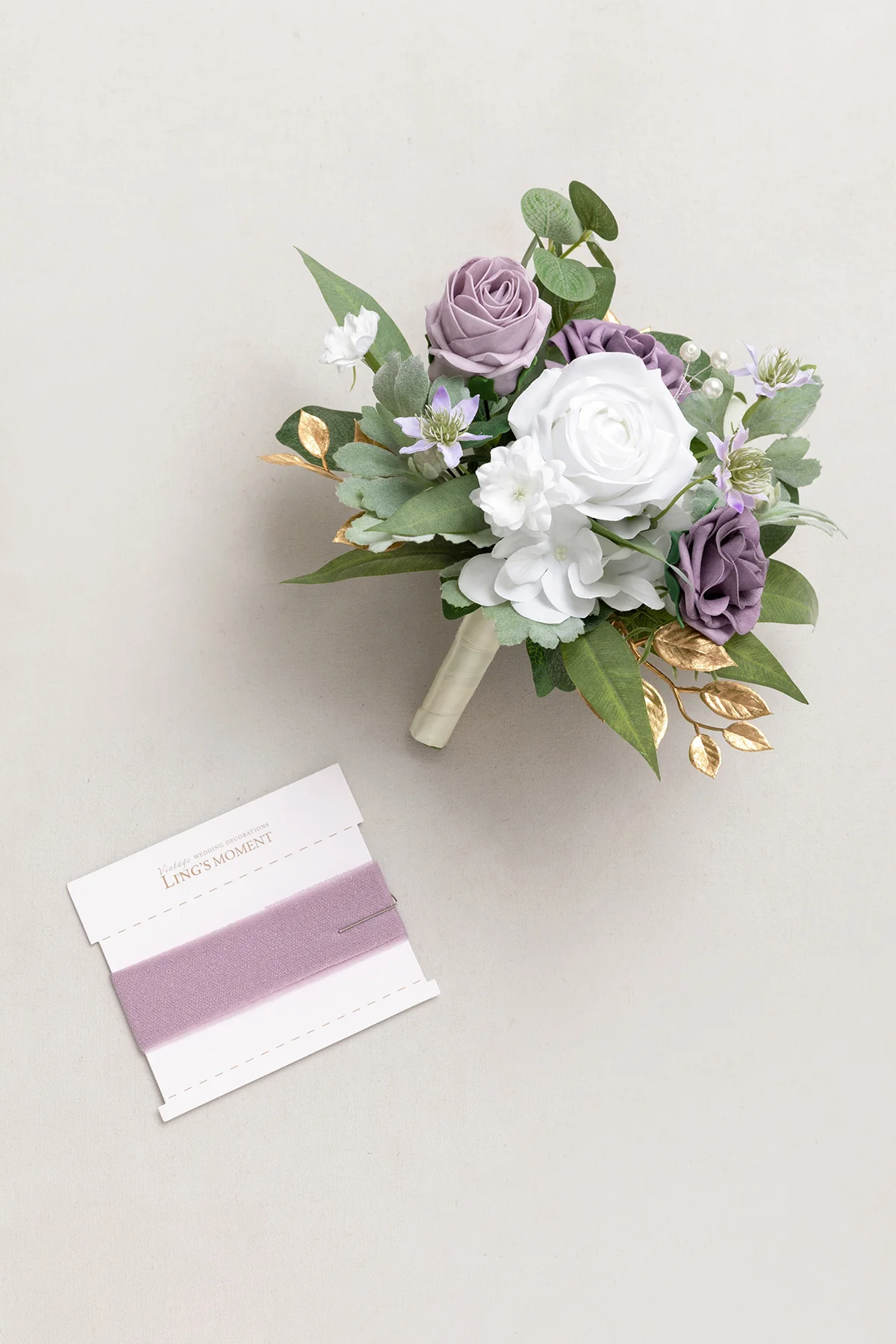 Bridesmaid Posy in Lilac - Image 8