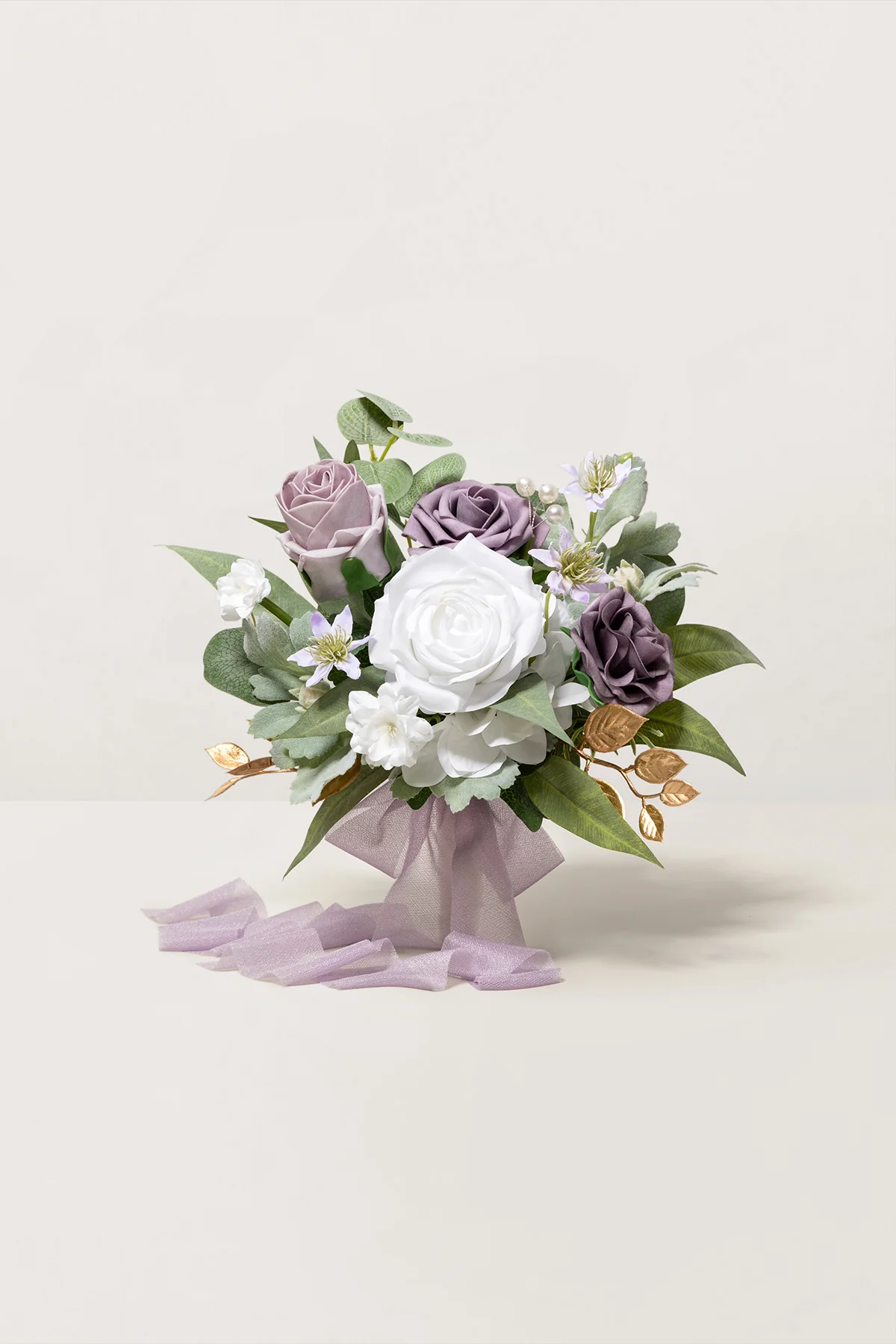 Bridesmaid Posy in Lilac & White