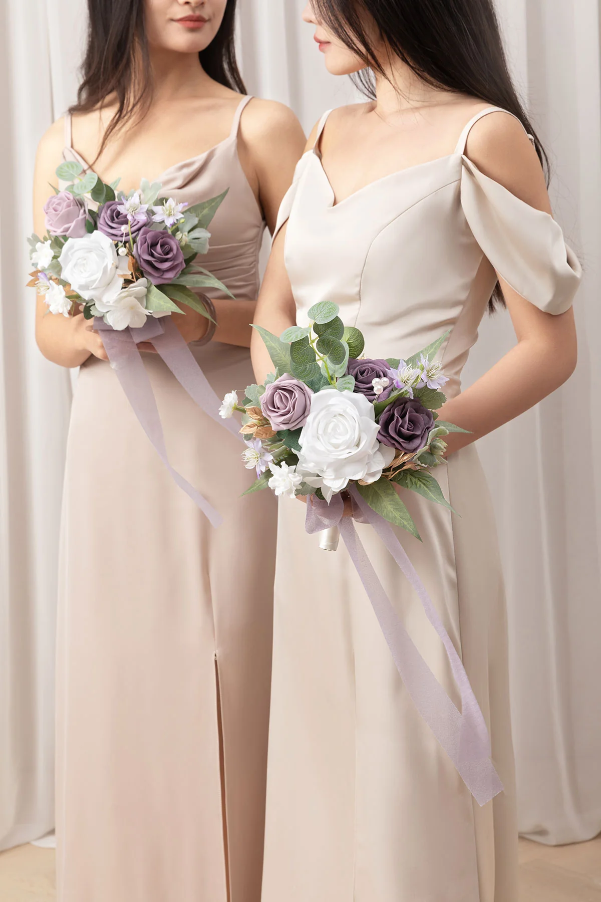 Bridesmaid Posy in Lilac & White - Image 2