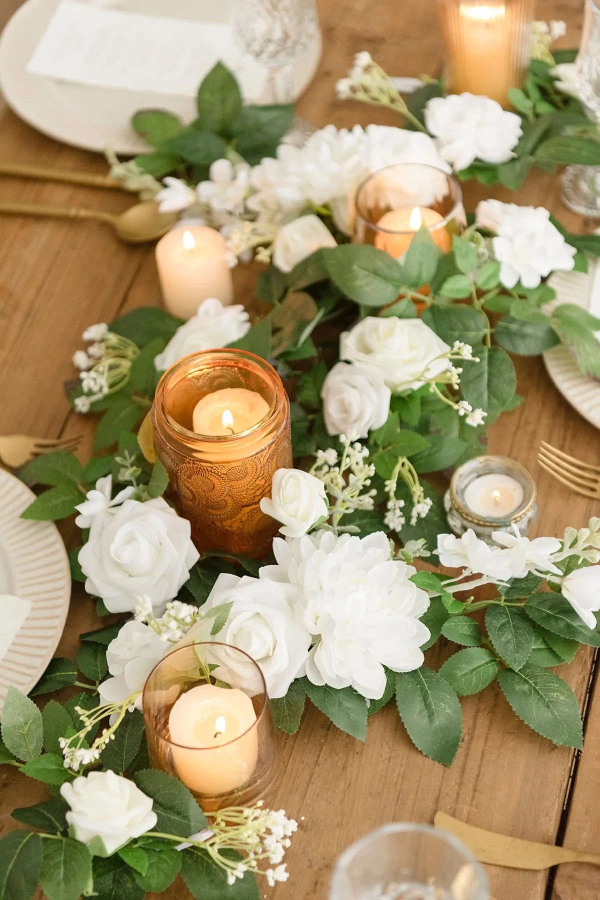 DIY Supporting Flower Boxes in Christmas Red & Sparkle - Image 9