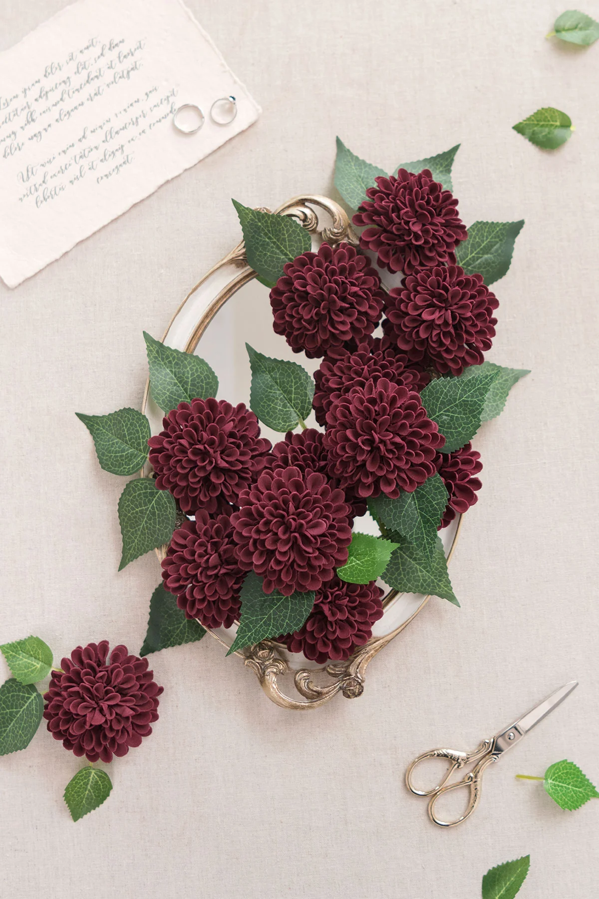 DIY Supporting Flower Boxes in Foam Burgundy Dahlia (25pcs) - Image 4