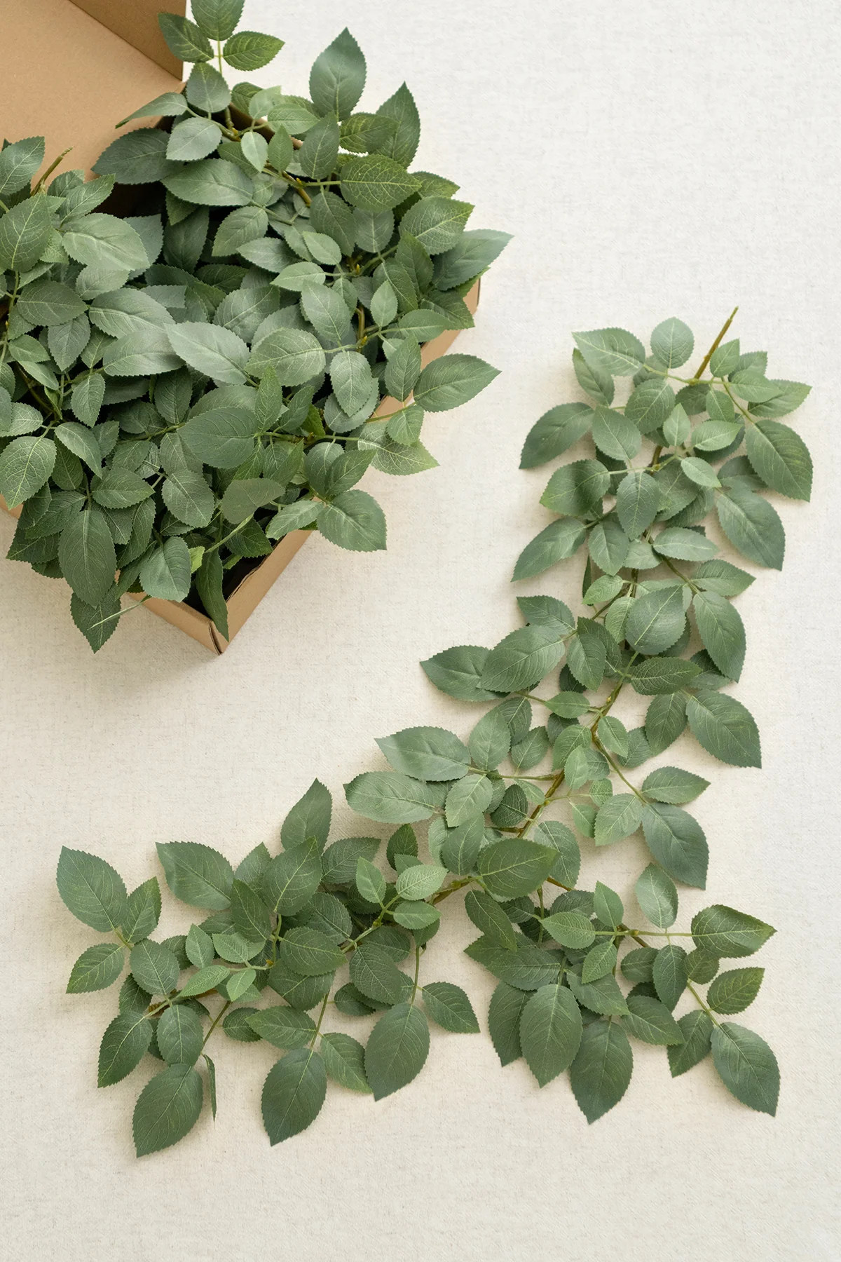 2ft Splicable Rose Leaf Garland with Mortise and Tenon Joint - Image 12