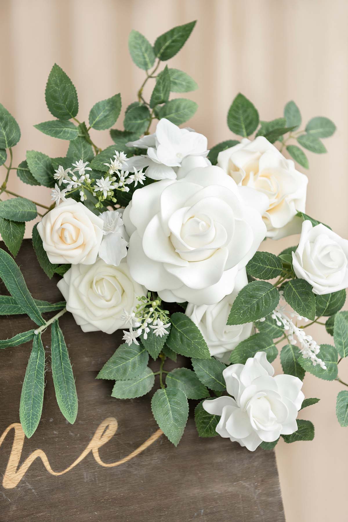Flexible Combo Set Flower Sign Decor in White & Sage - Image 4