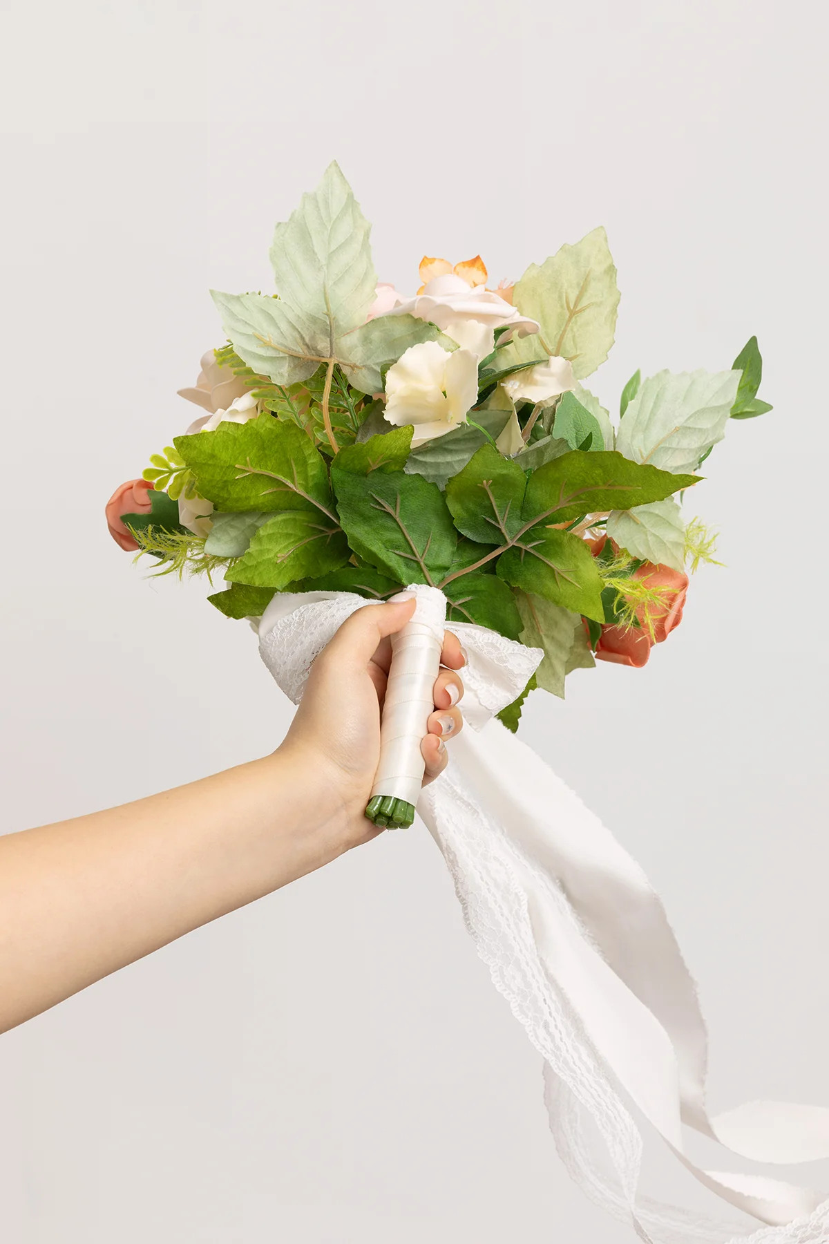 Free-Form Bridesmaid Bouquets in 7" Bridesmaid Bouquets (Set of 1) - Image 3