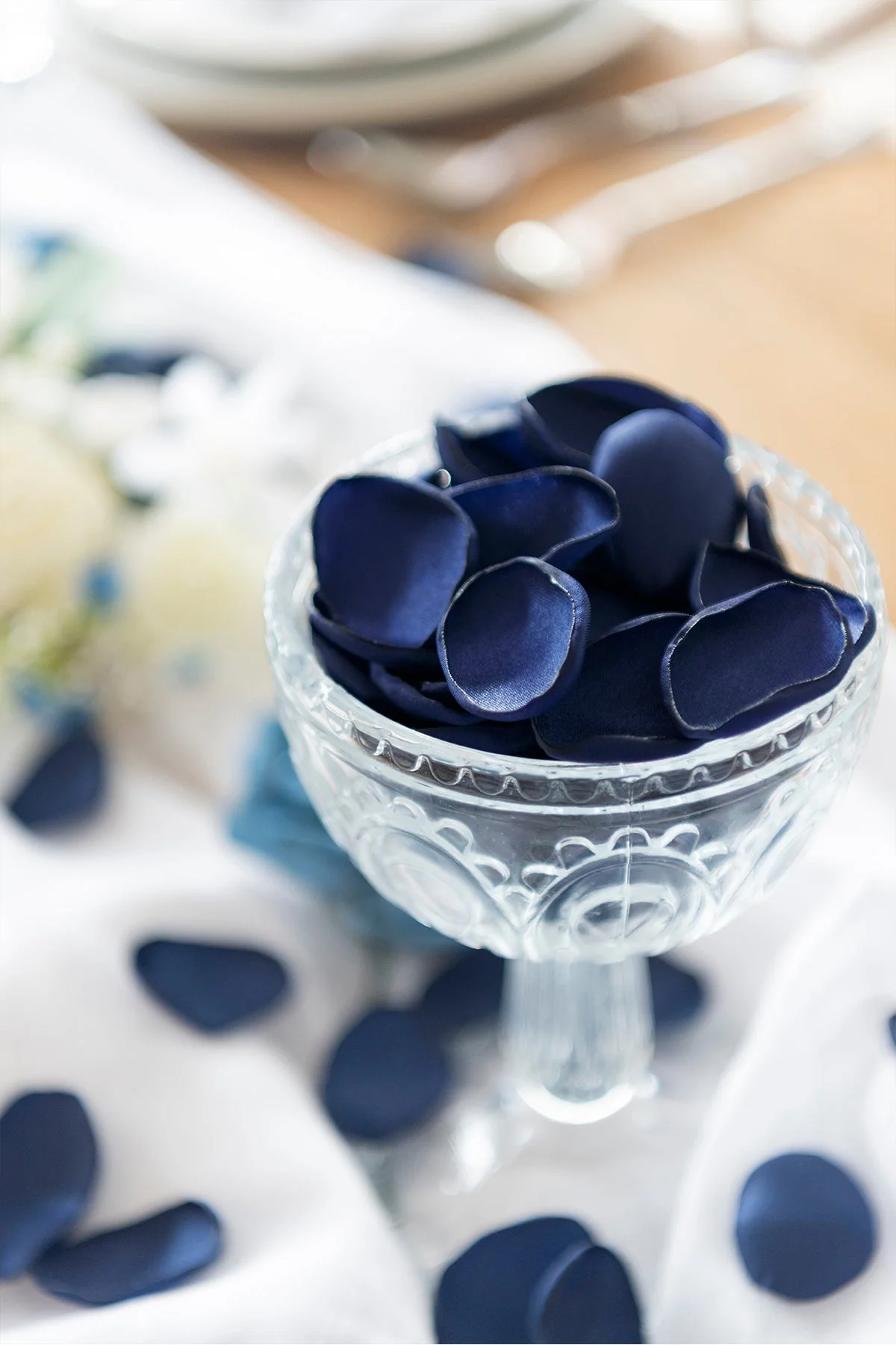 Silk Rose Petals in Navy & Gold - Image 10