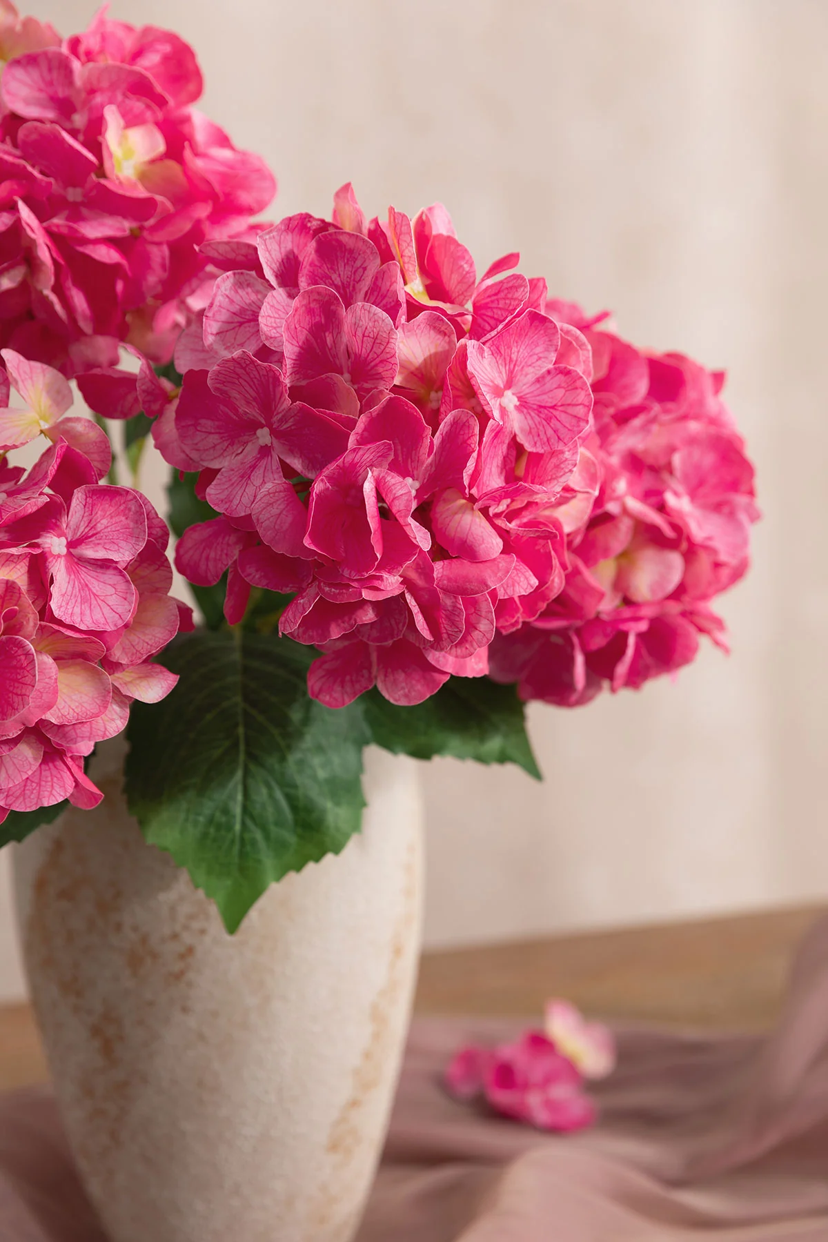 Hydrangeas with Stem - Berry Pink - Image 2
