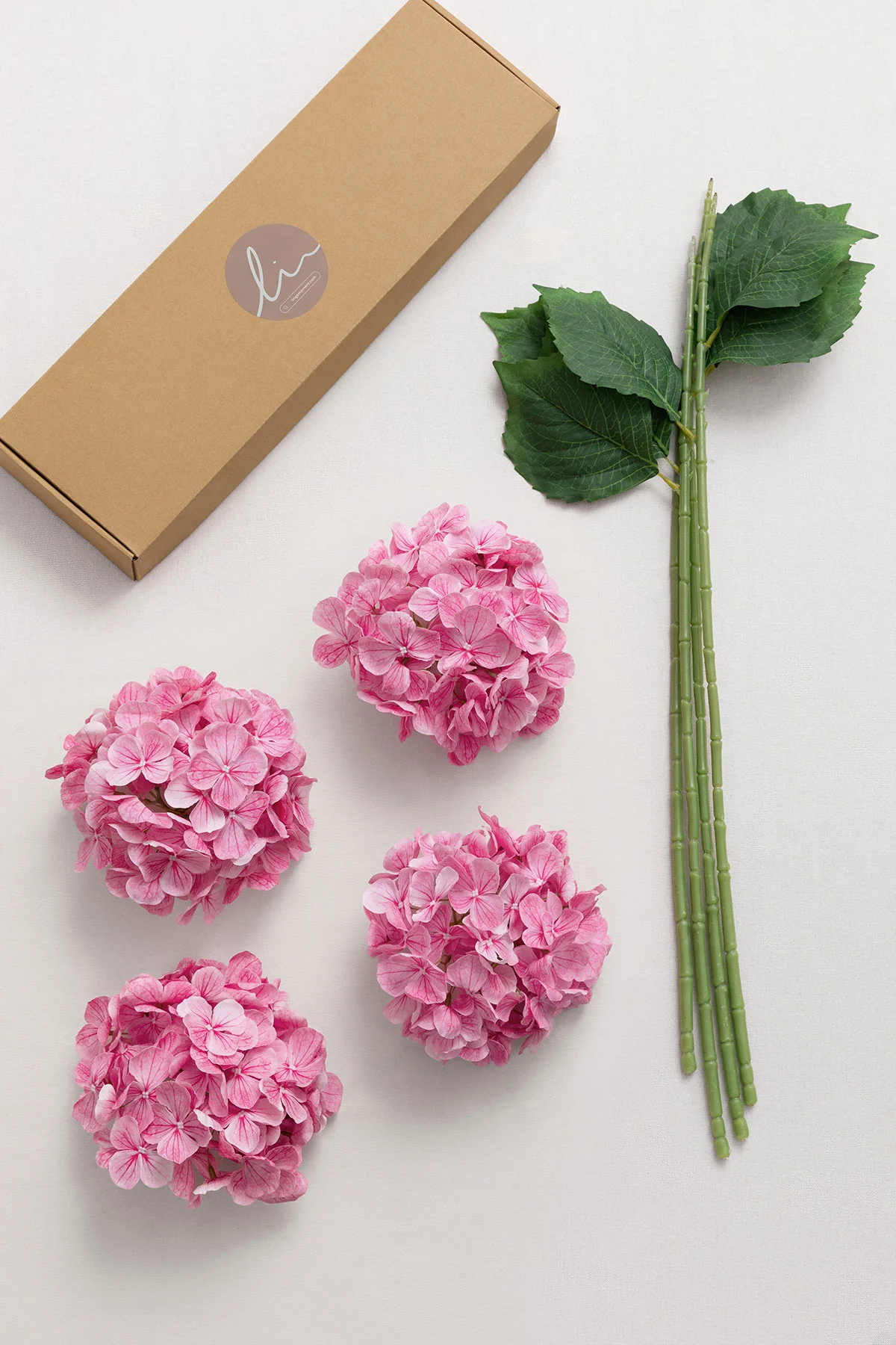 Hydrangeas with Stem - Blush-pink Heirloom - Image 5