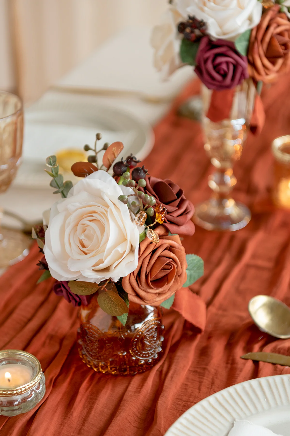 Mini Ready-to-Use Flower Centerpiece Set in Organic Sand Beige Elegance | Clearance - Image 3