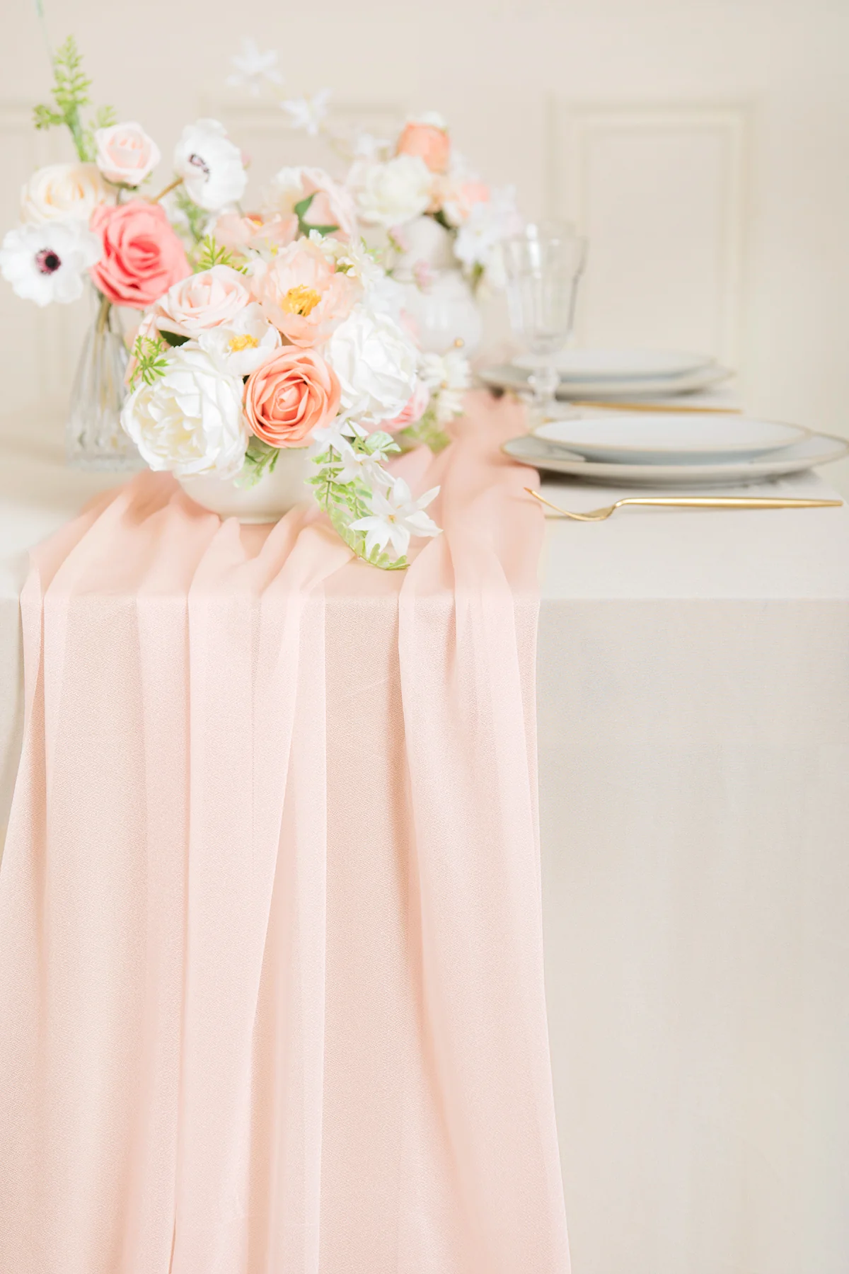 Romantic Sheer Table Runner 29" w x 10ft/14ft - Image 23