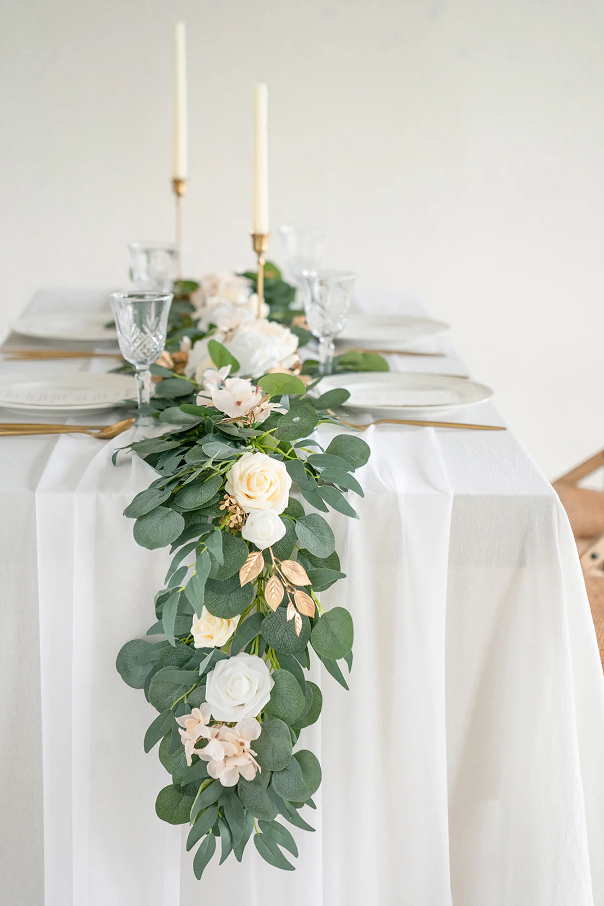 Romantic Sheer Table Runner 29" w x 14ft - Brilliant White - Image 3
