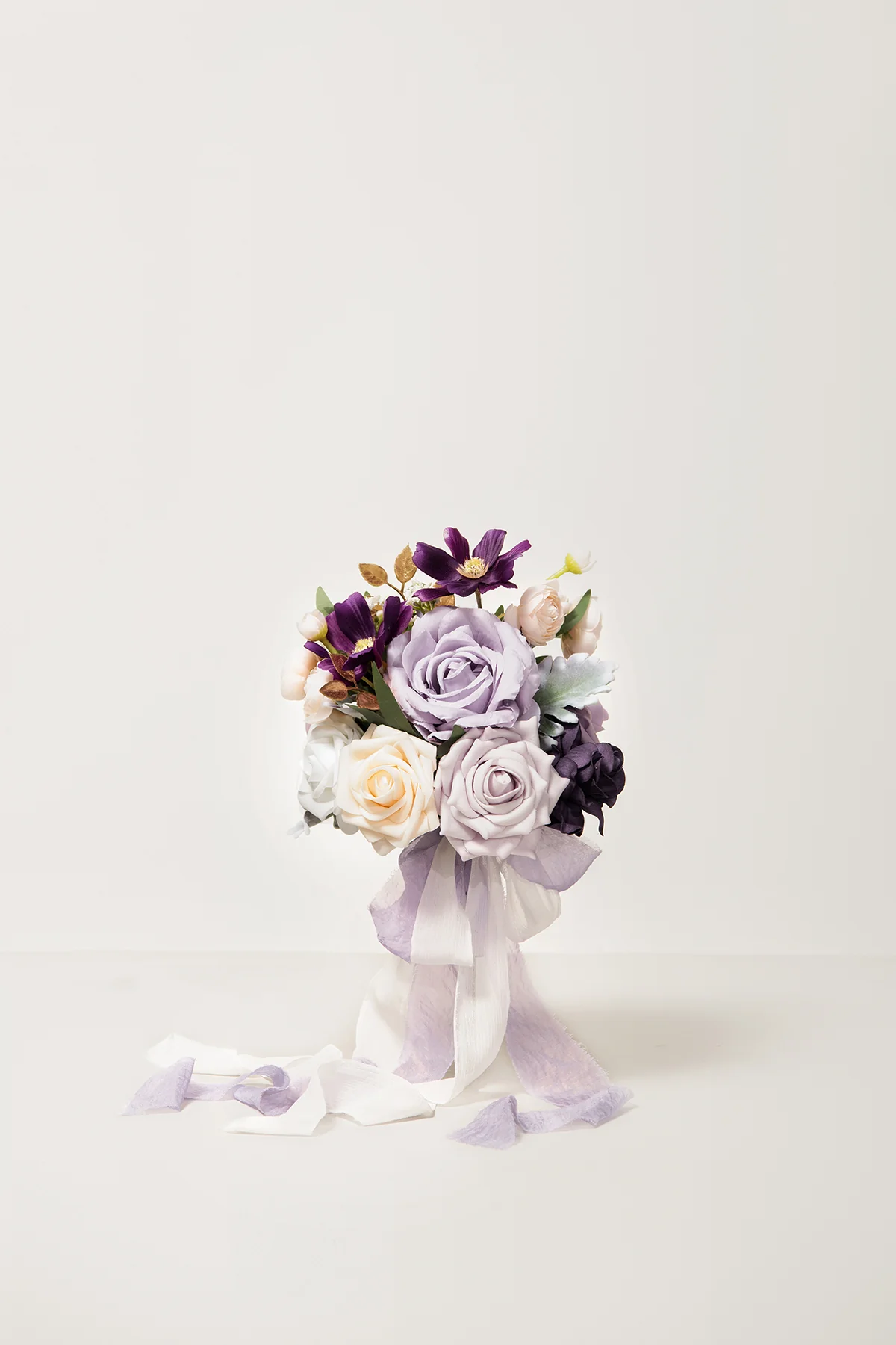Round Bridesmaid Bouquets in Lilac & Gold | Clearance