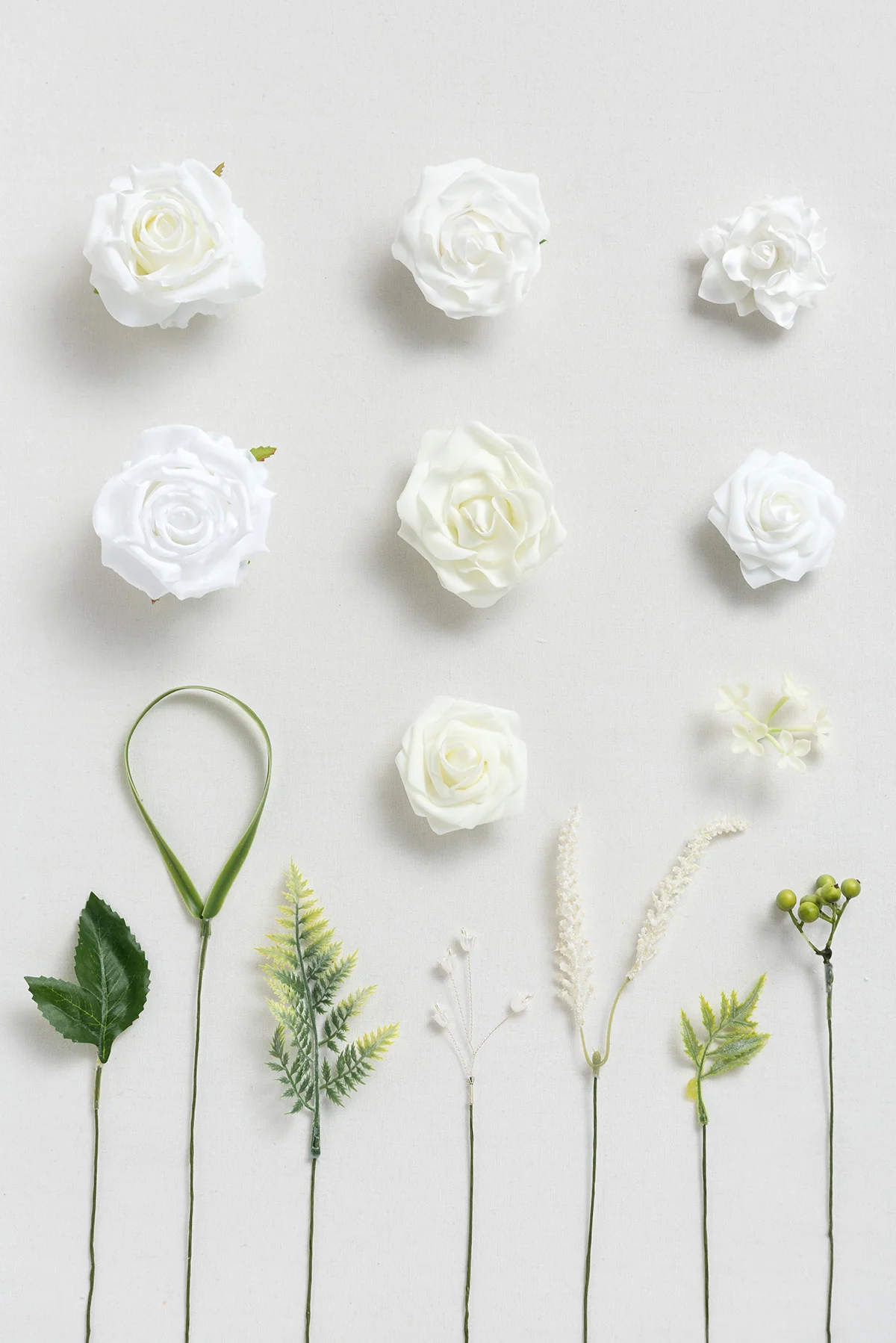 Sample Box in May Lily & Olive | Clearance - Image 4