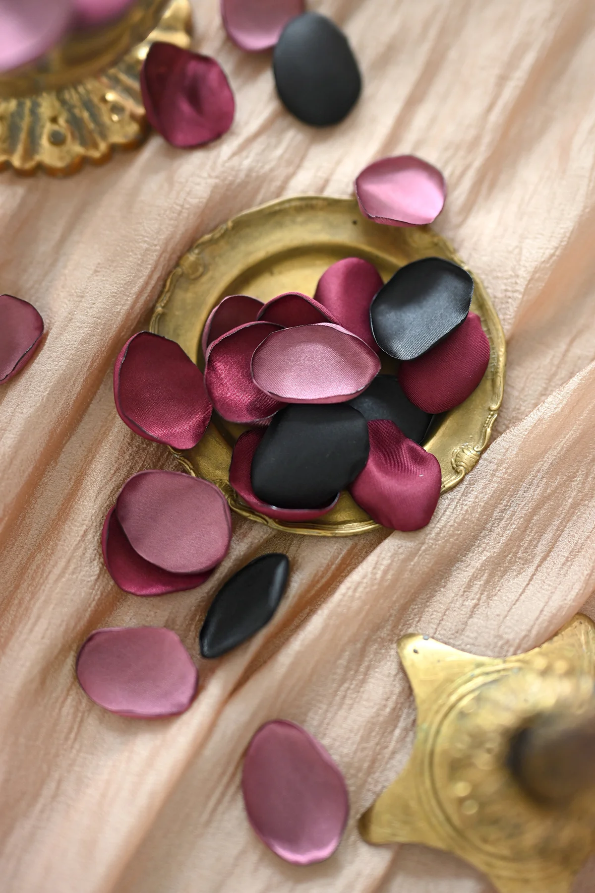 Silk Rose Petals - Image 45