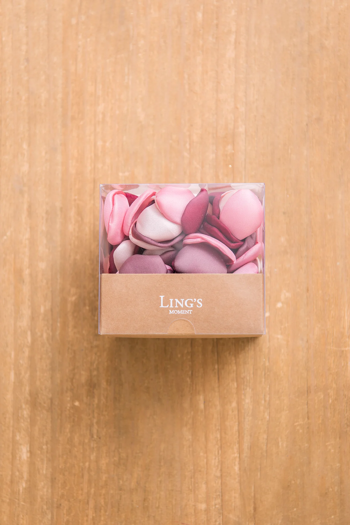 Silk Rose Petals in Exquisite Burgundy (200pcs) - Image 3