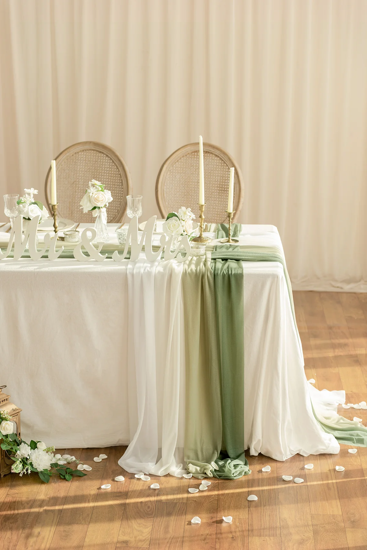 Table linens in May Lily & Olive - Image 3
