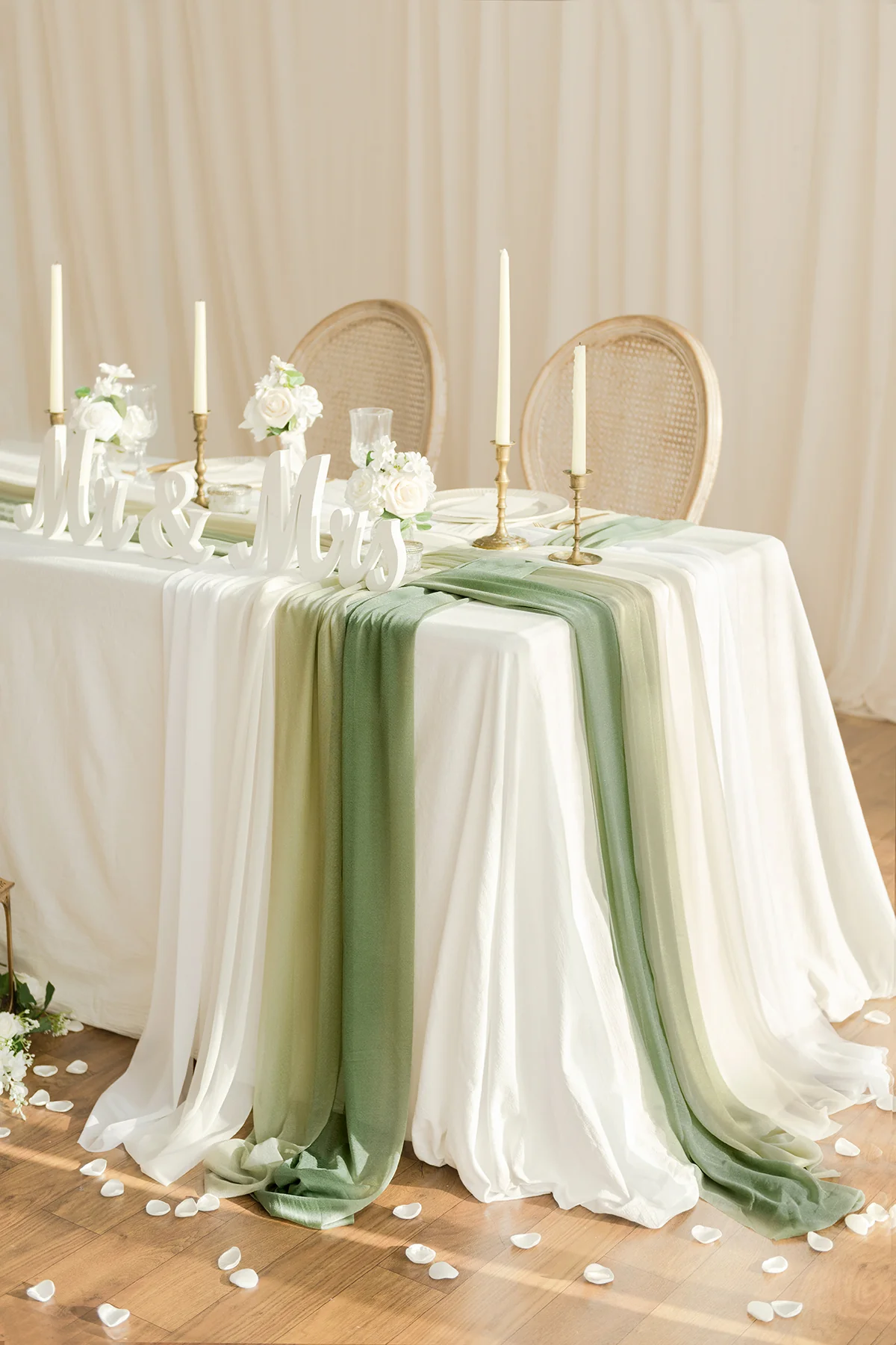 Table linens in May Lily & Olive - Image 4