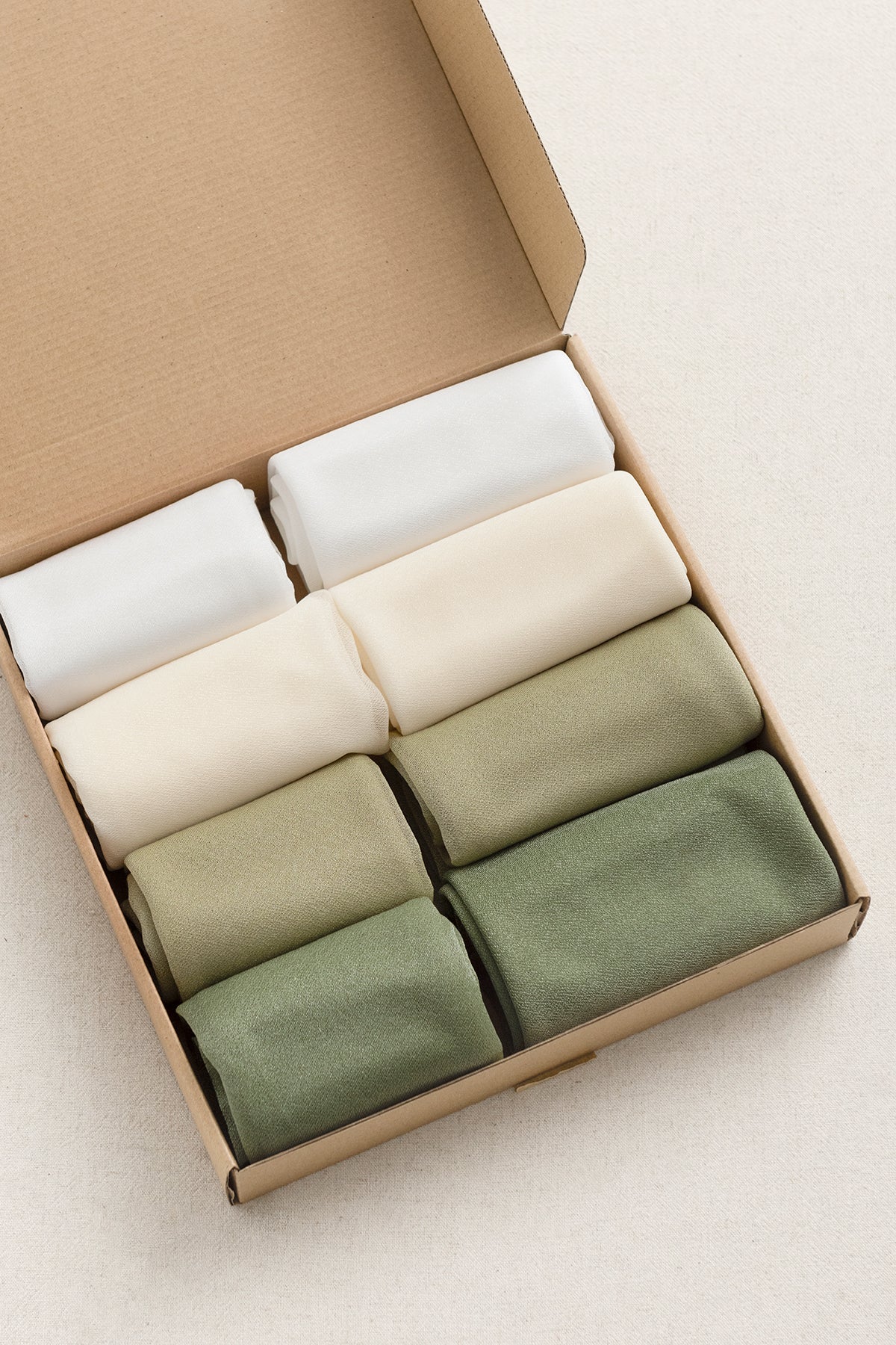 Table linens in May Lily & Olive - Image 5