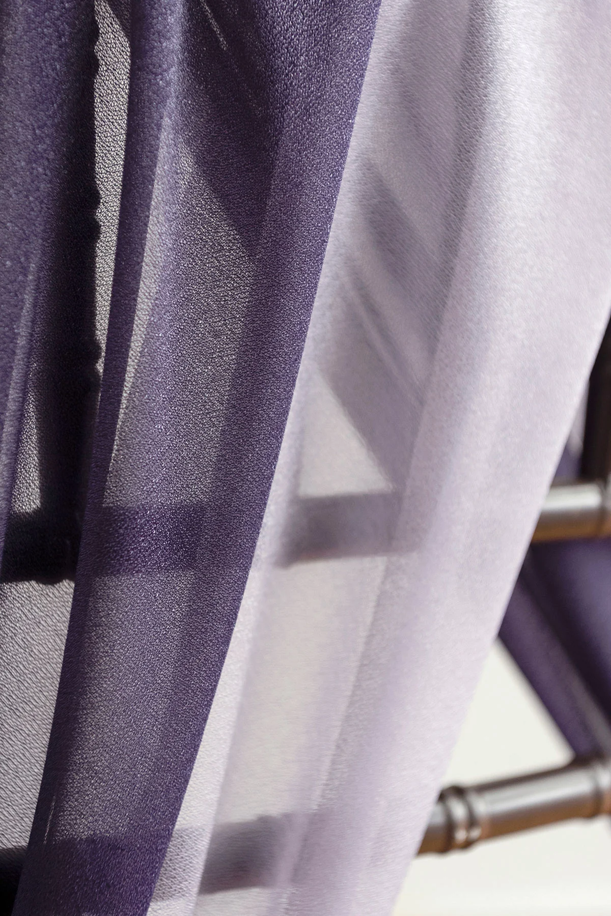 Wedding Aisle Chair Flower Decoration in Lilac & Gold - Image 3