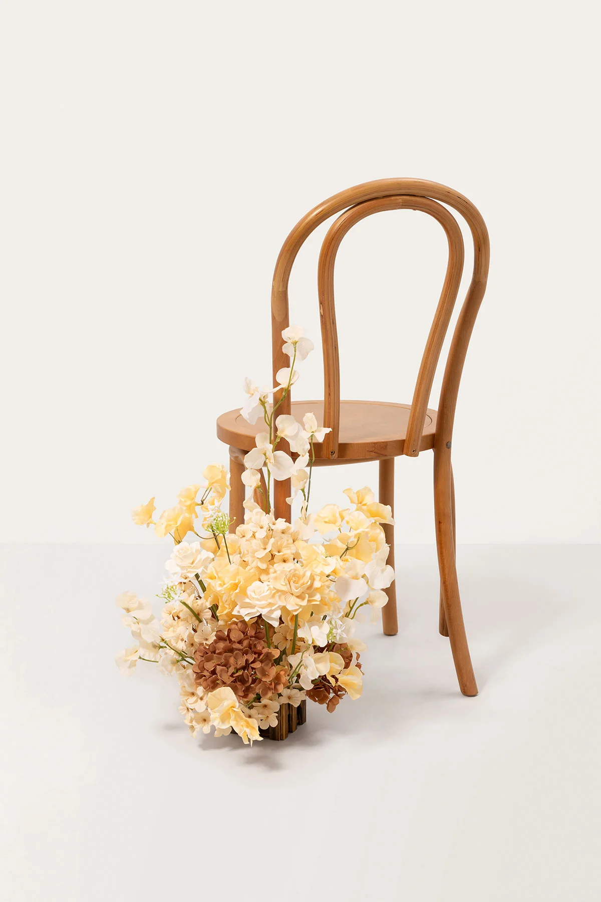 Wedding Aisle Runner Flower Arrangement in Cream & Butter Yellow - Image 4