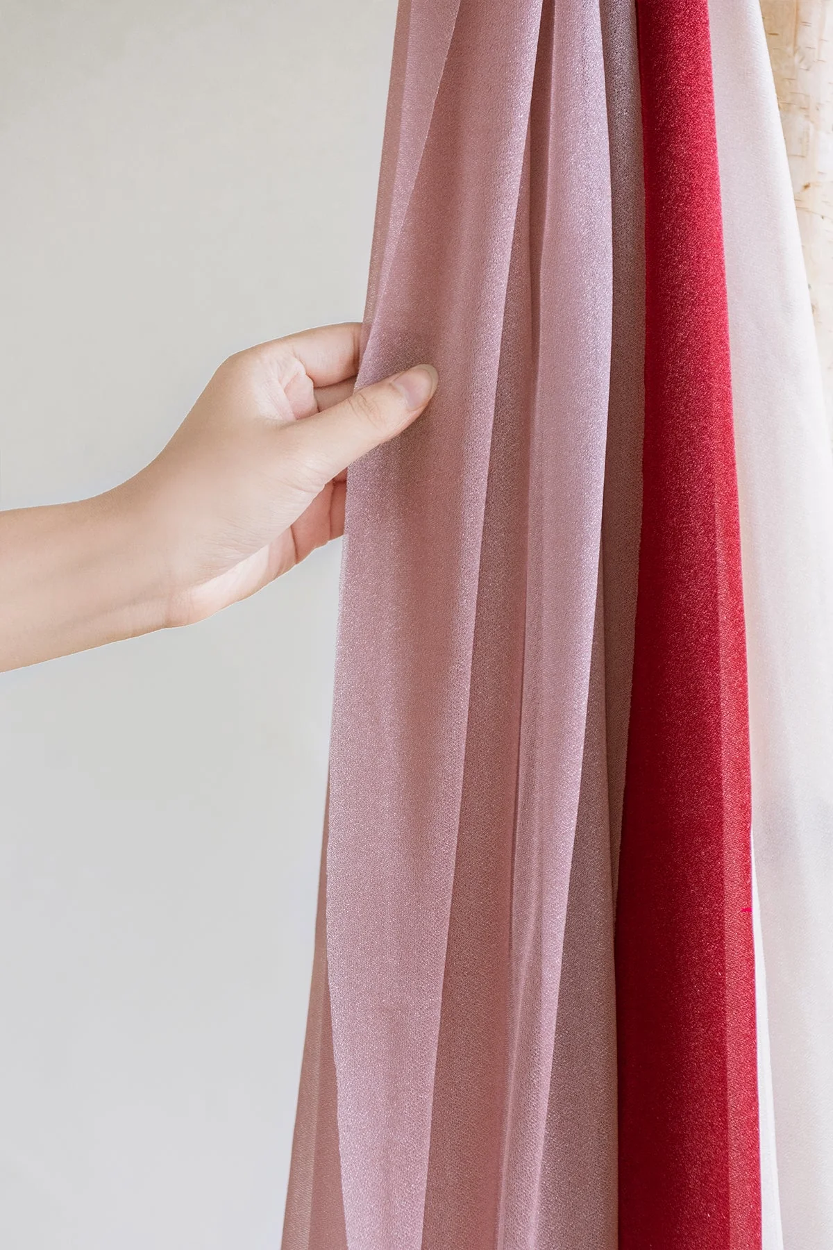 Sheer Wedding Arch Draping 30" w x 20ft - Ombre Colors - Image 7