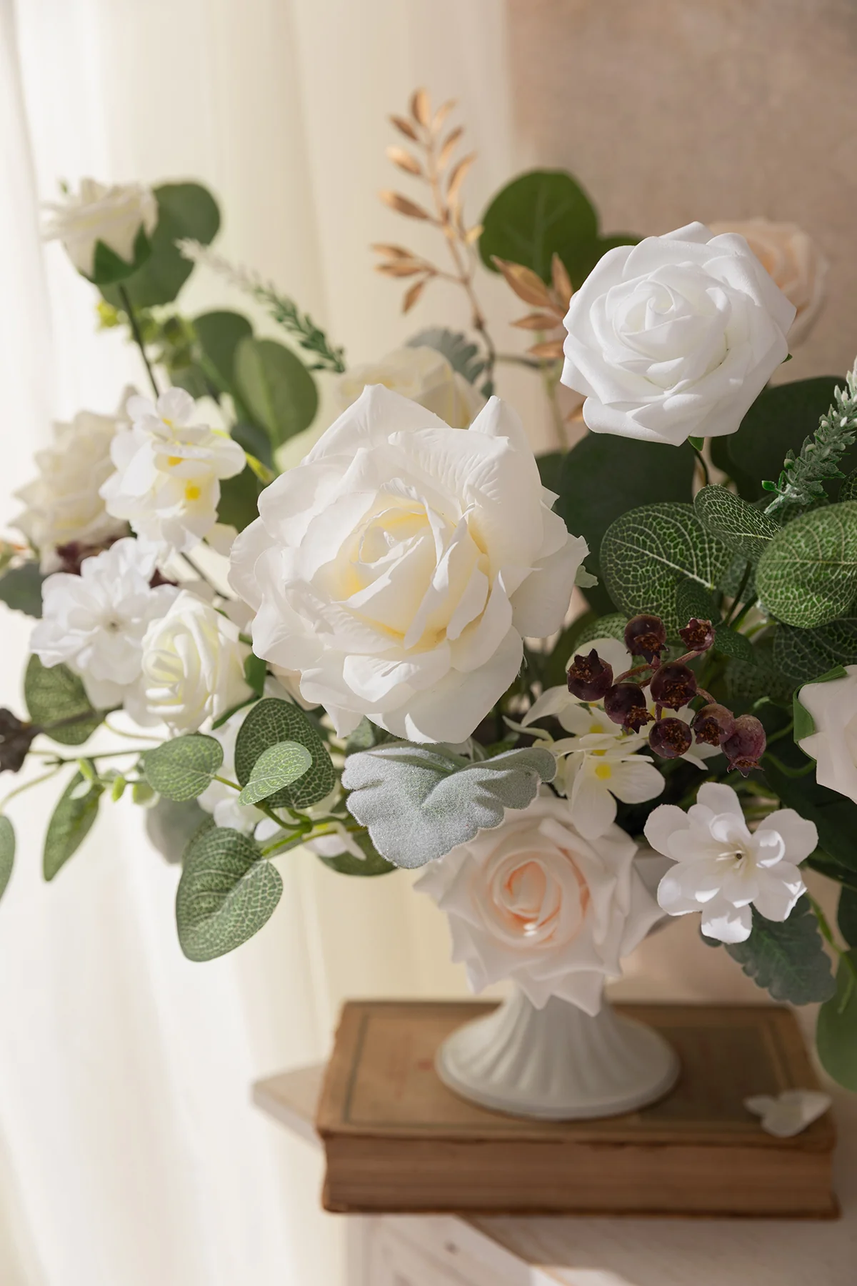 Designer Flower Botanical Ivory Grand Box - Image 3