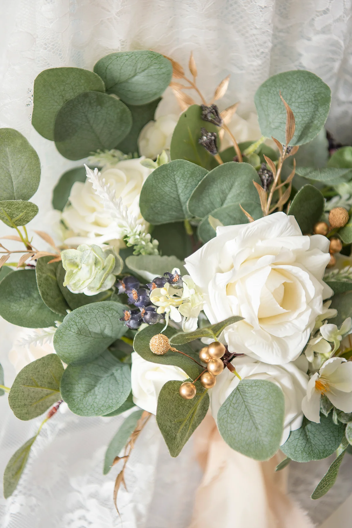 Designer Flower Botanical Ivory Grand Box - Image 6